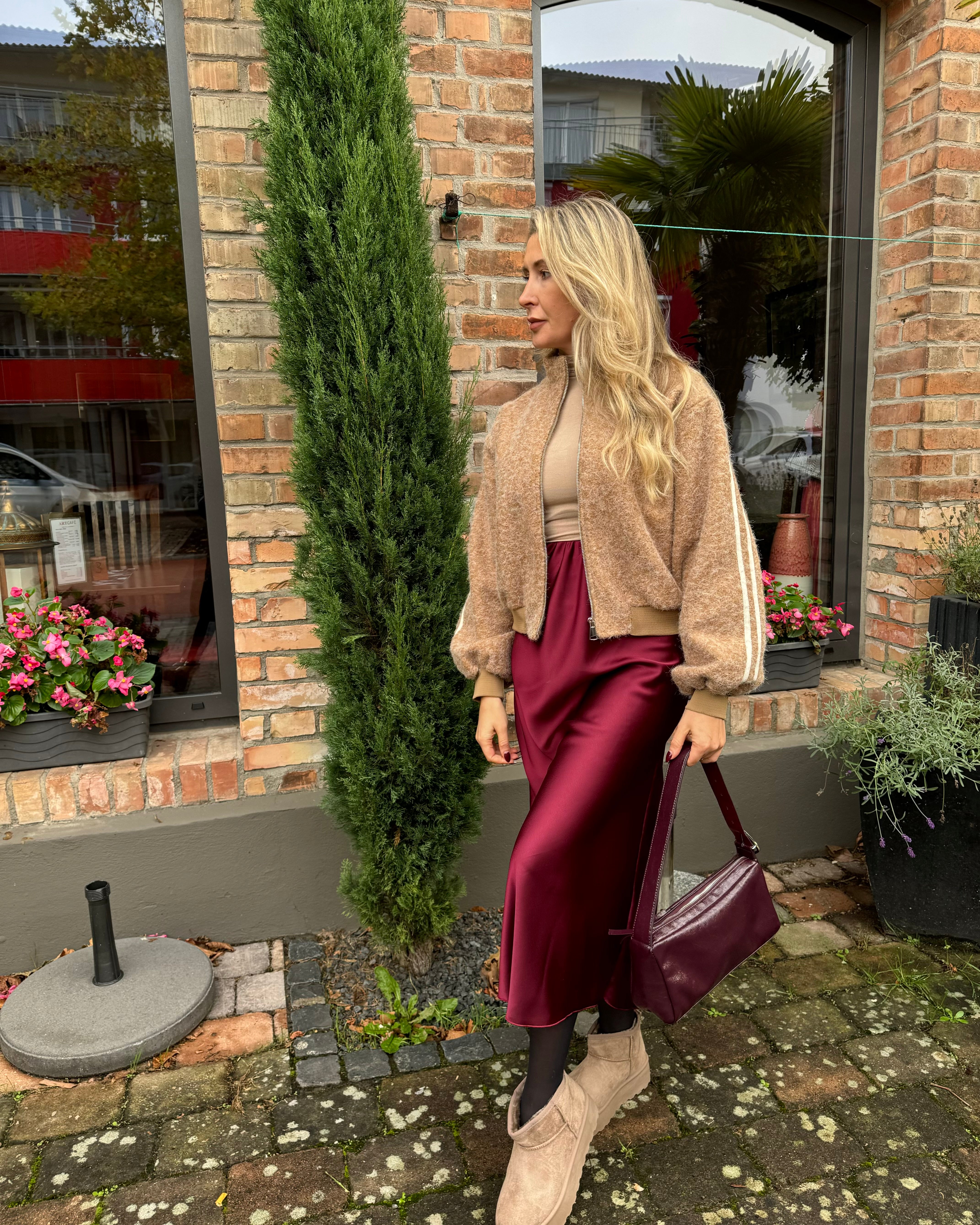 SATINROCK BORDEAUXROT