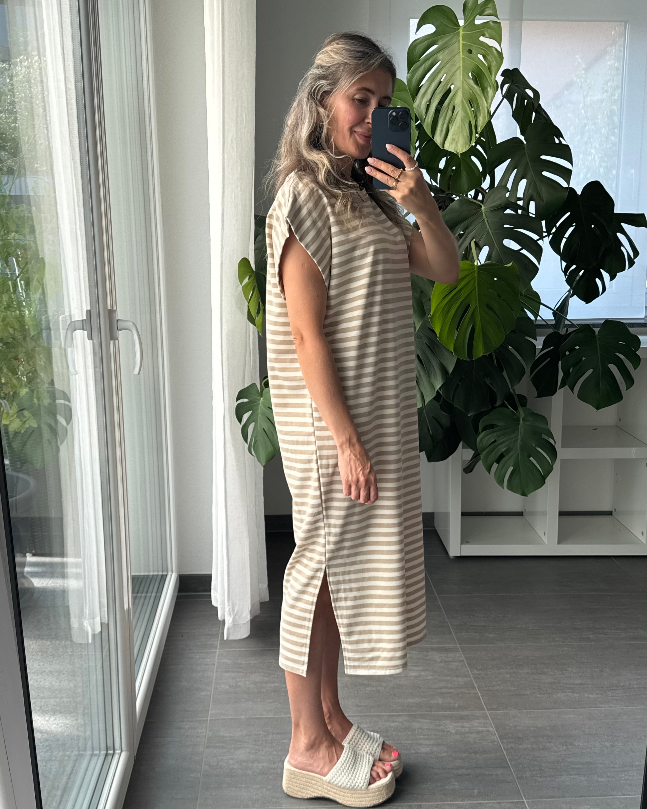 Midikleid Sienna Stripes Beige