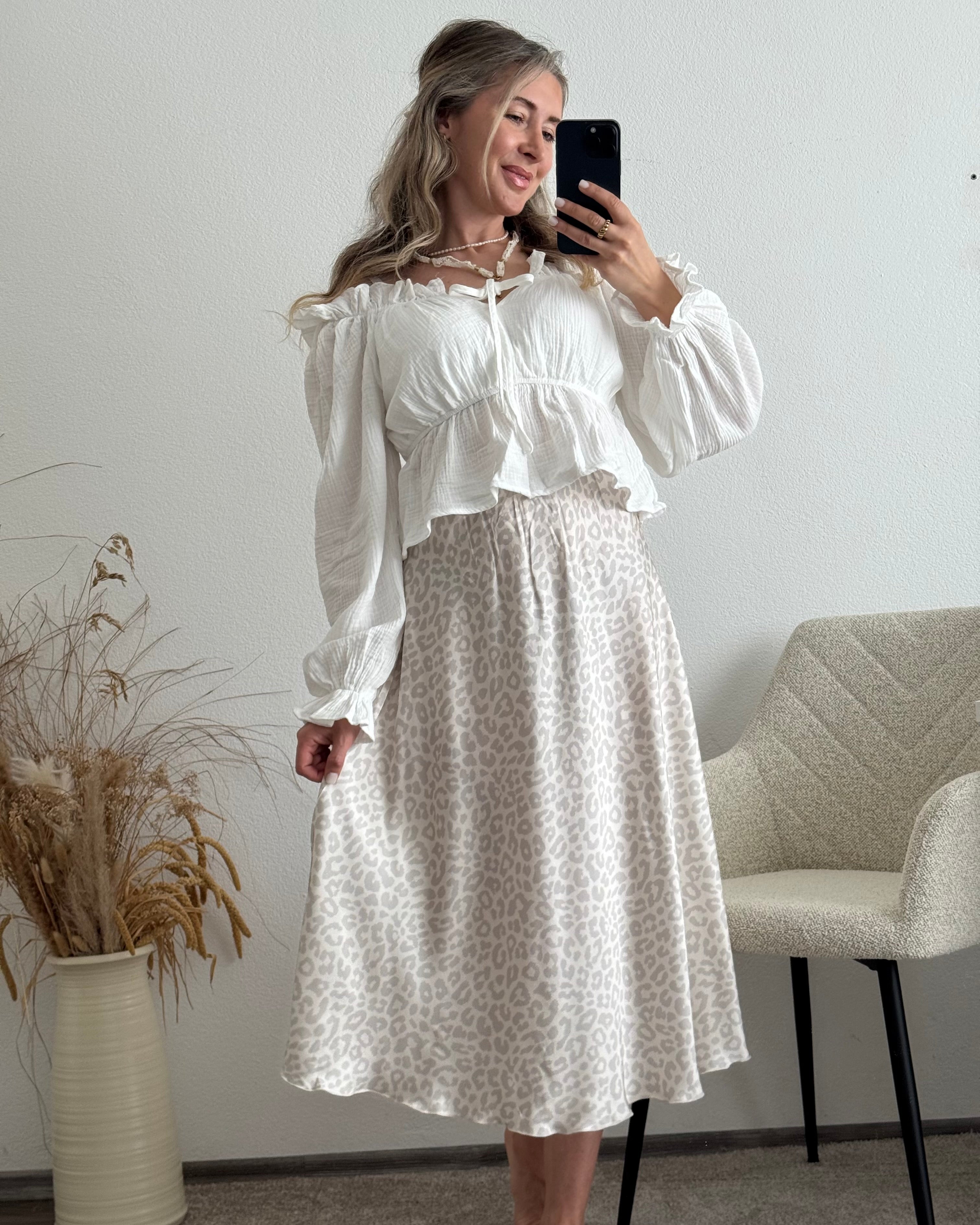 Viskoserock mit Leoprint taupe