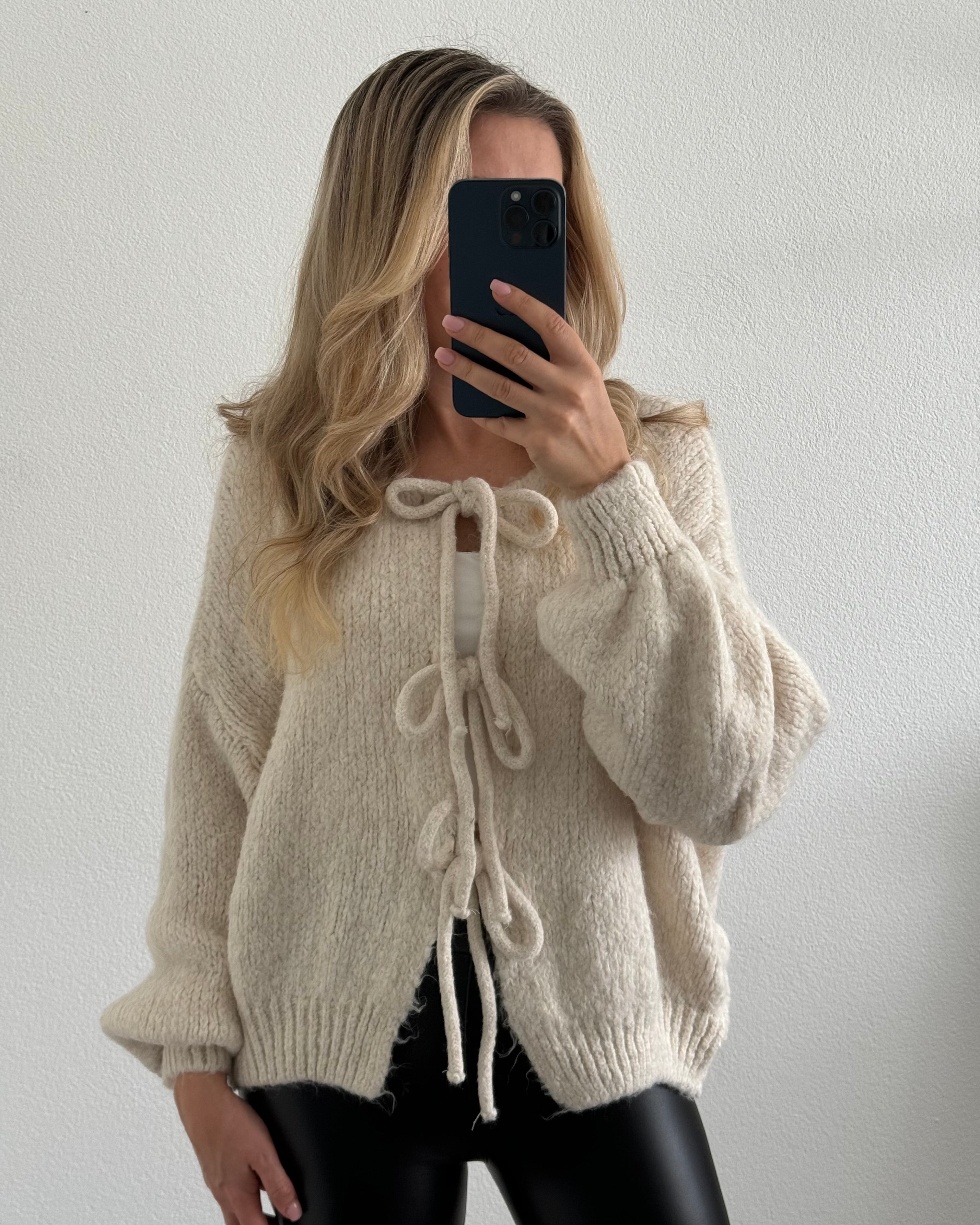 Cardigan mit Schleifen Langarm Creme