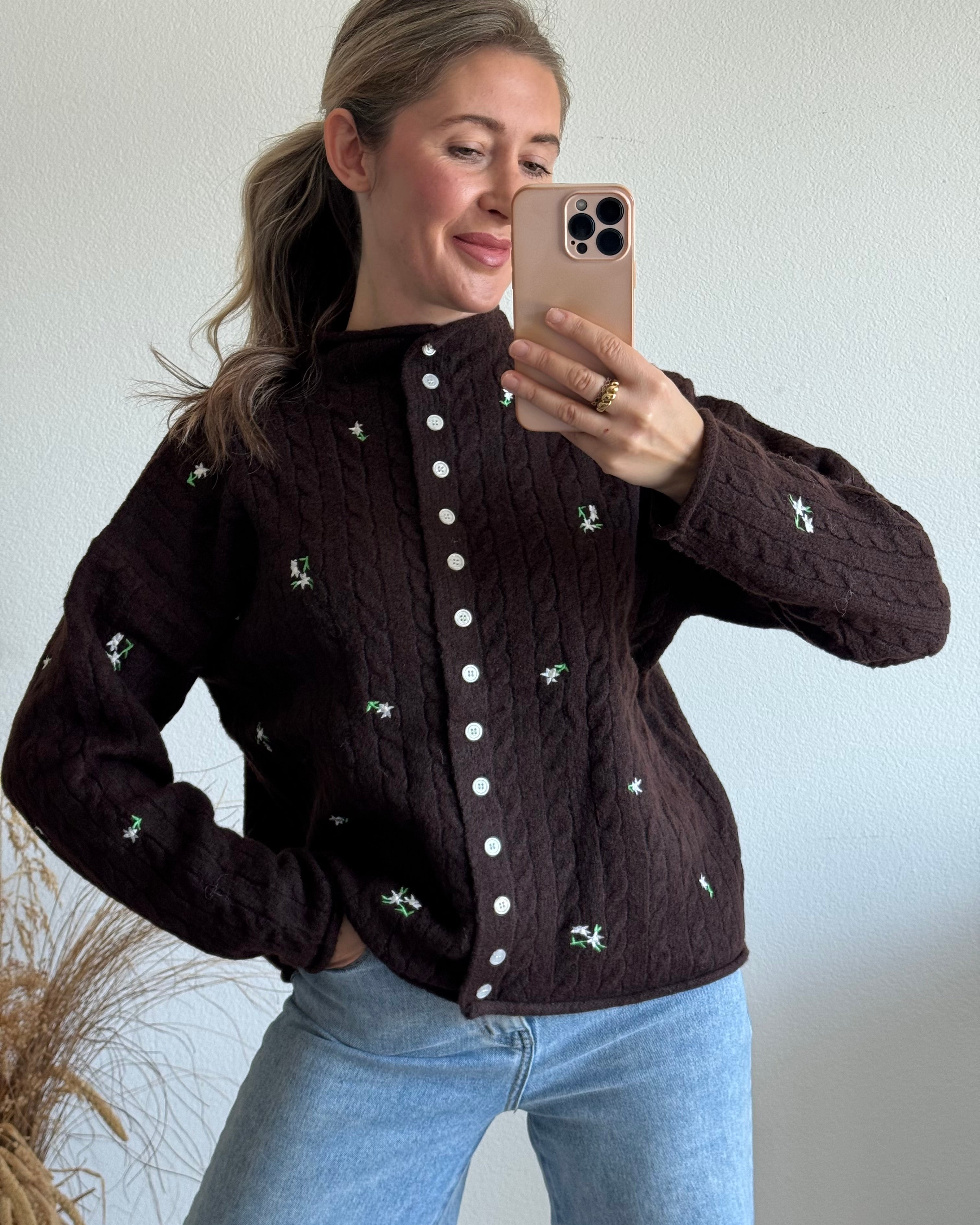 Cardigan Flower Dream DUNKELBRAUN