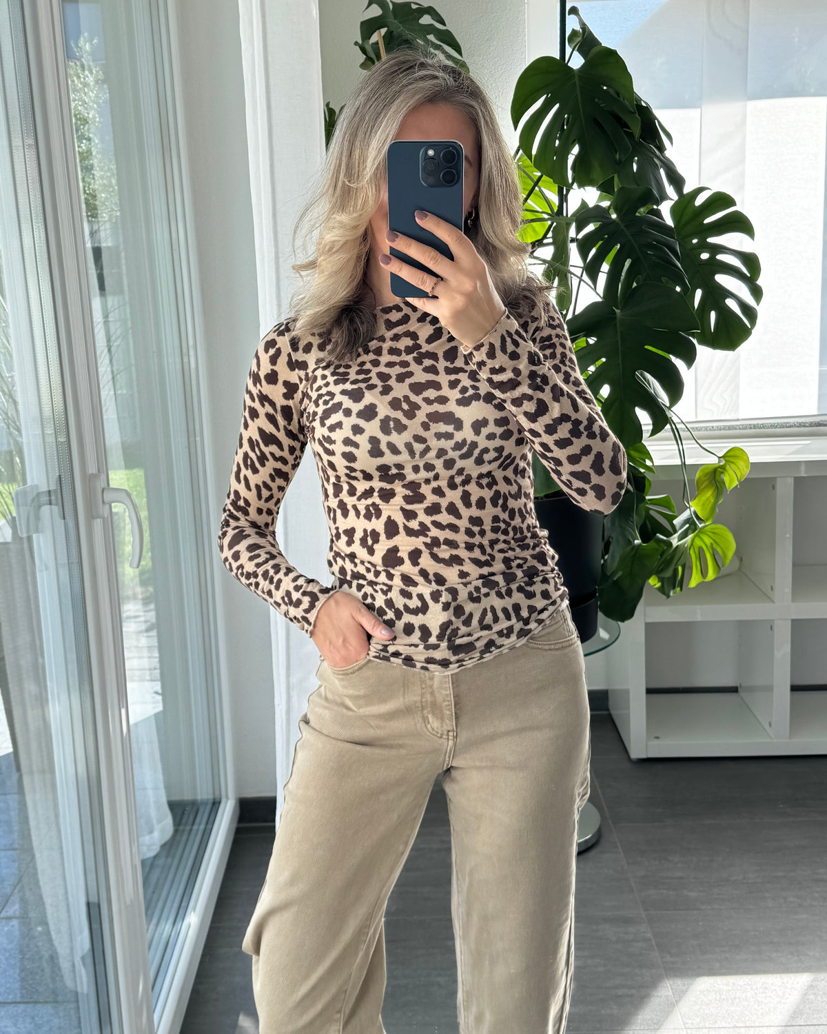 Kaschmir Longsleeve Leo Beige Premium-Qualität