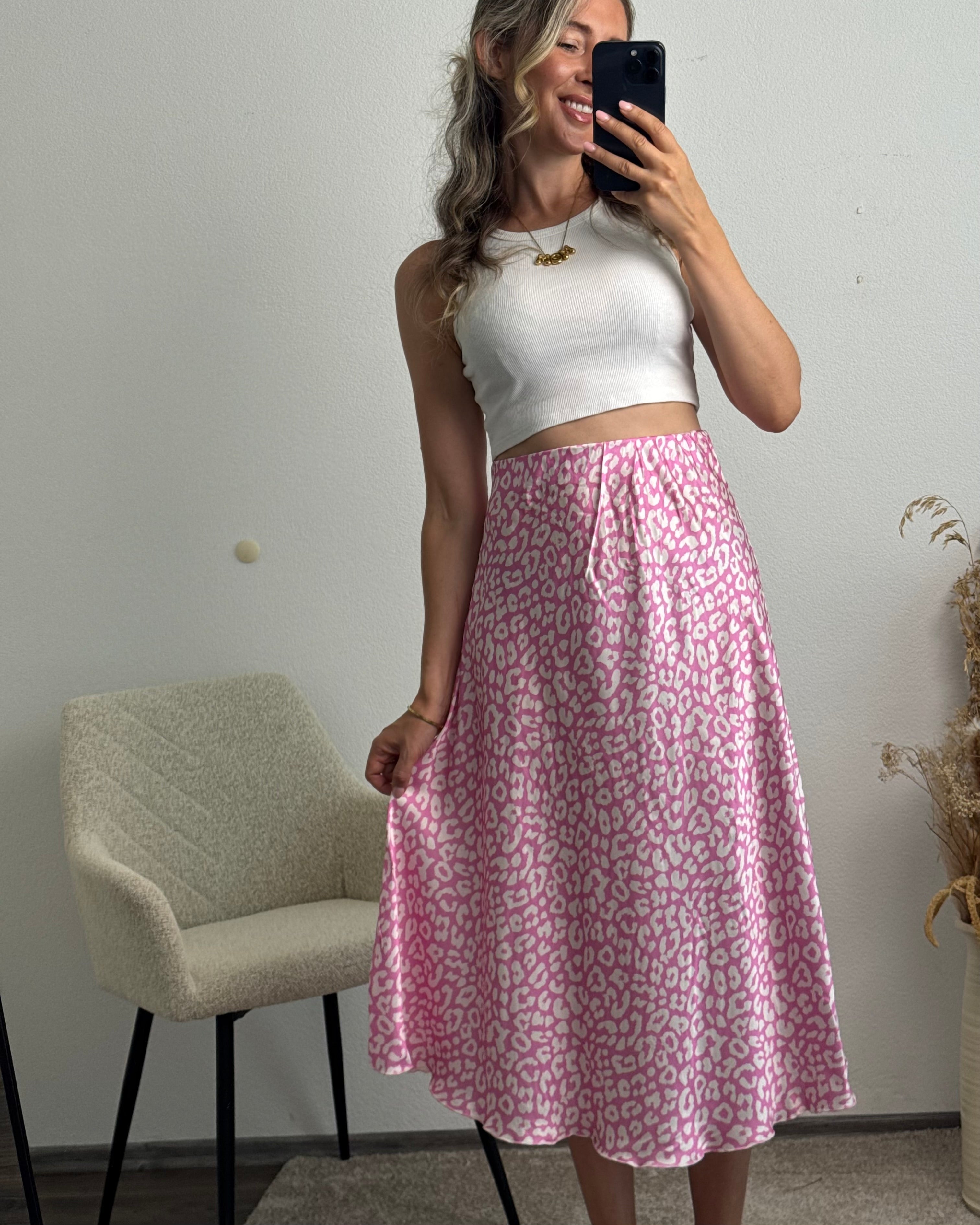 Viskoserock mit Leoprint rosa