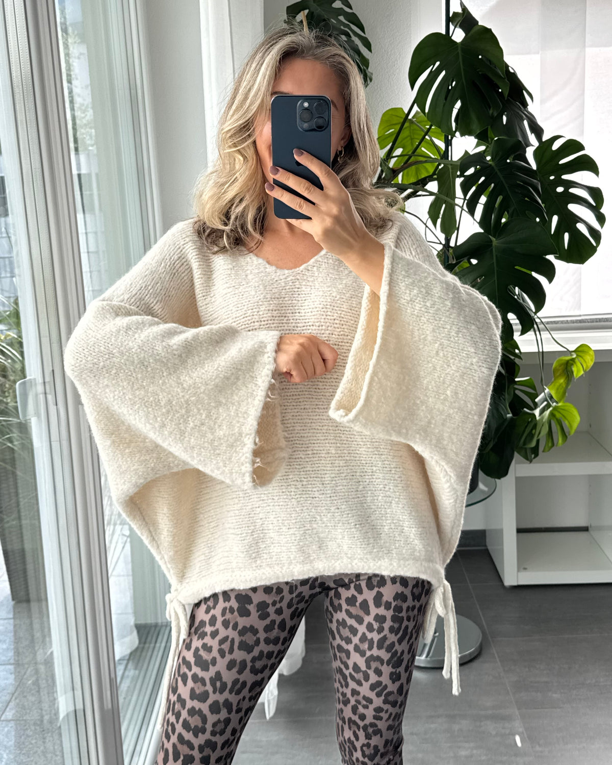 Strickpullover Cozy Tie Creme