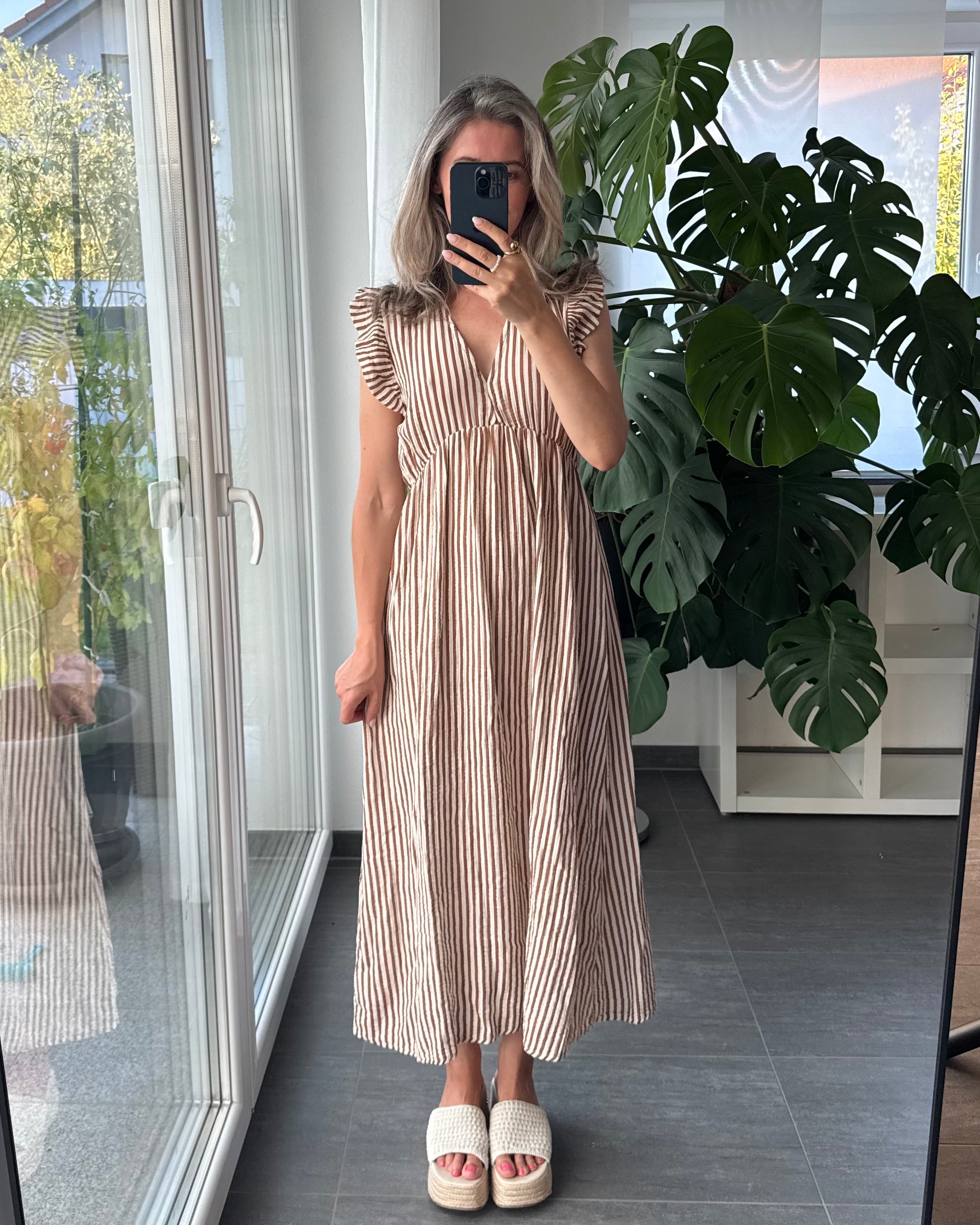 Maxi Musselinkleid Stripes Cognac