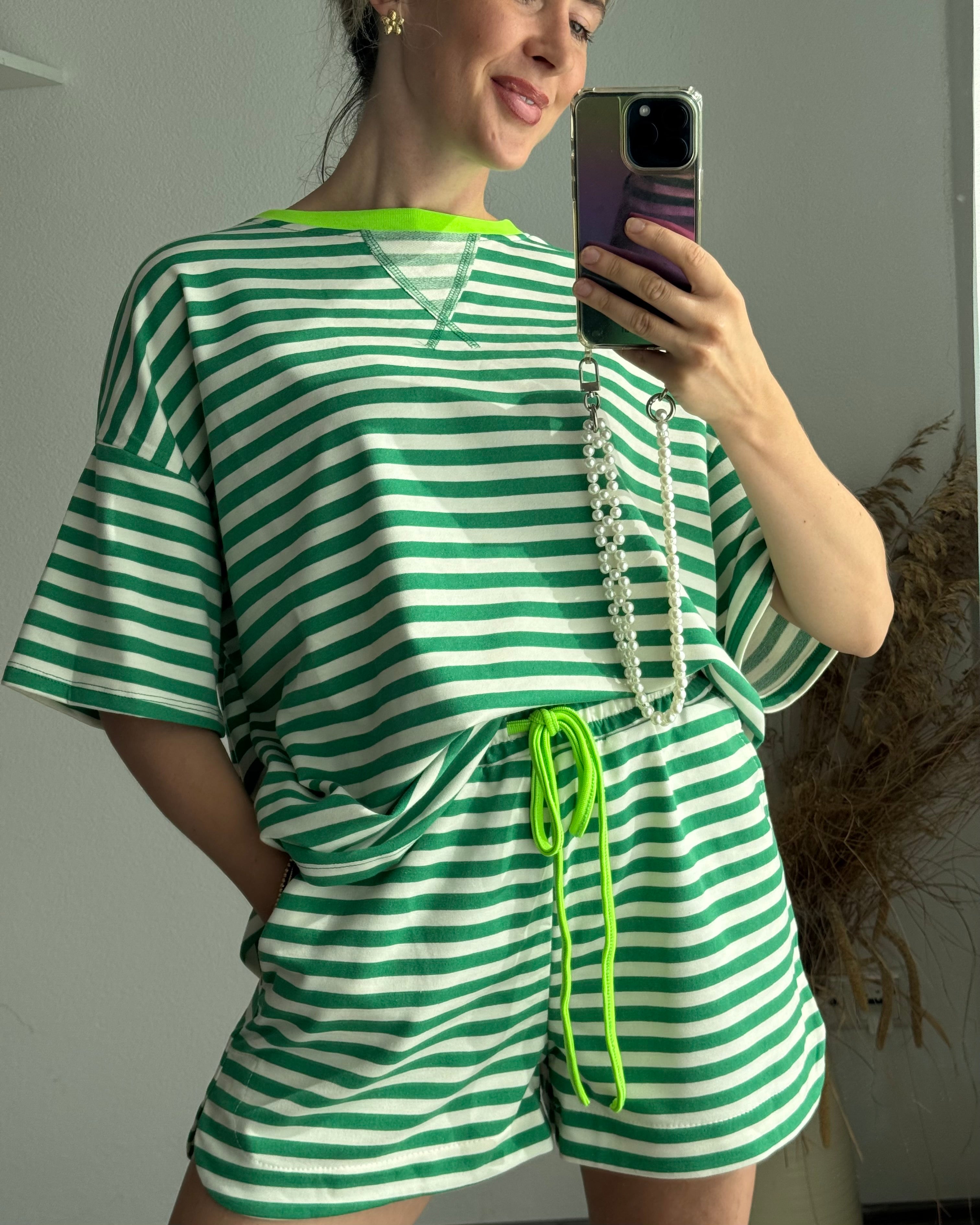 EINZELTEIL Shorts Summer Stripes GRÜN VOM UMTAUSCH AUSGESCHLOSSEN