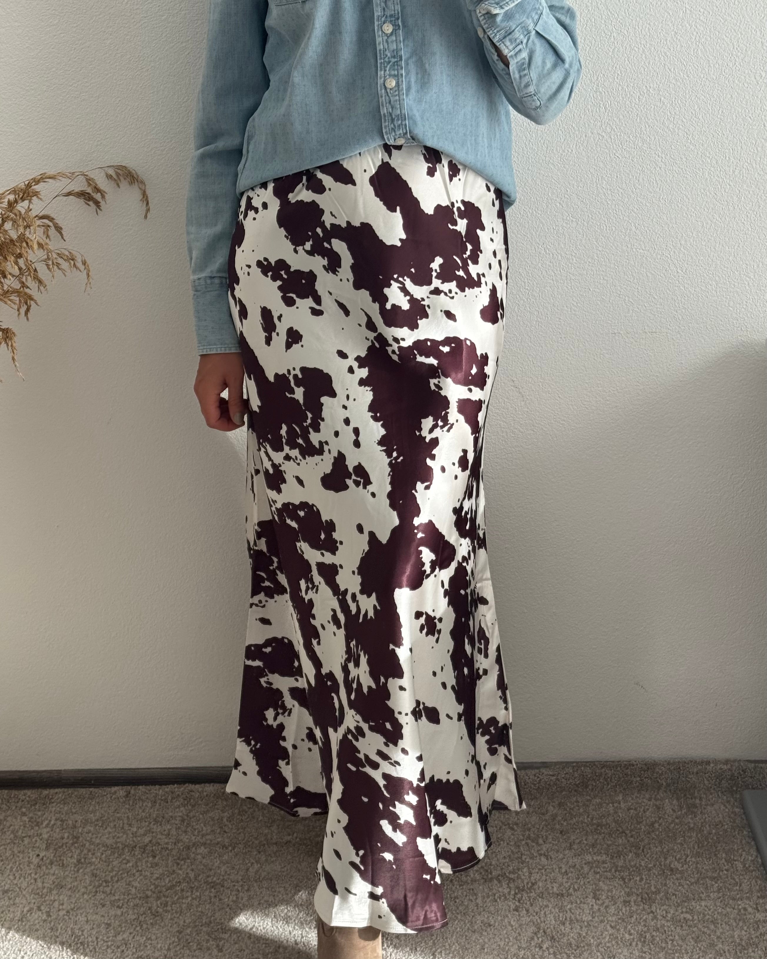Satinrock mit Cowprint BRAUN