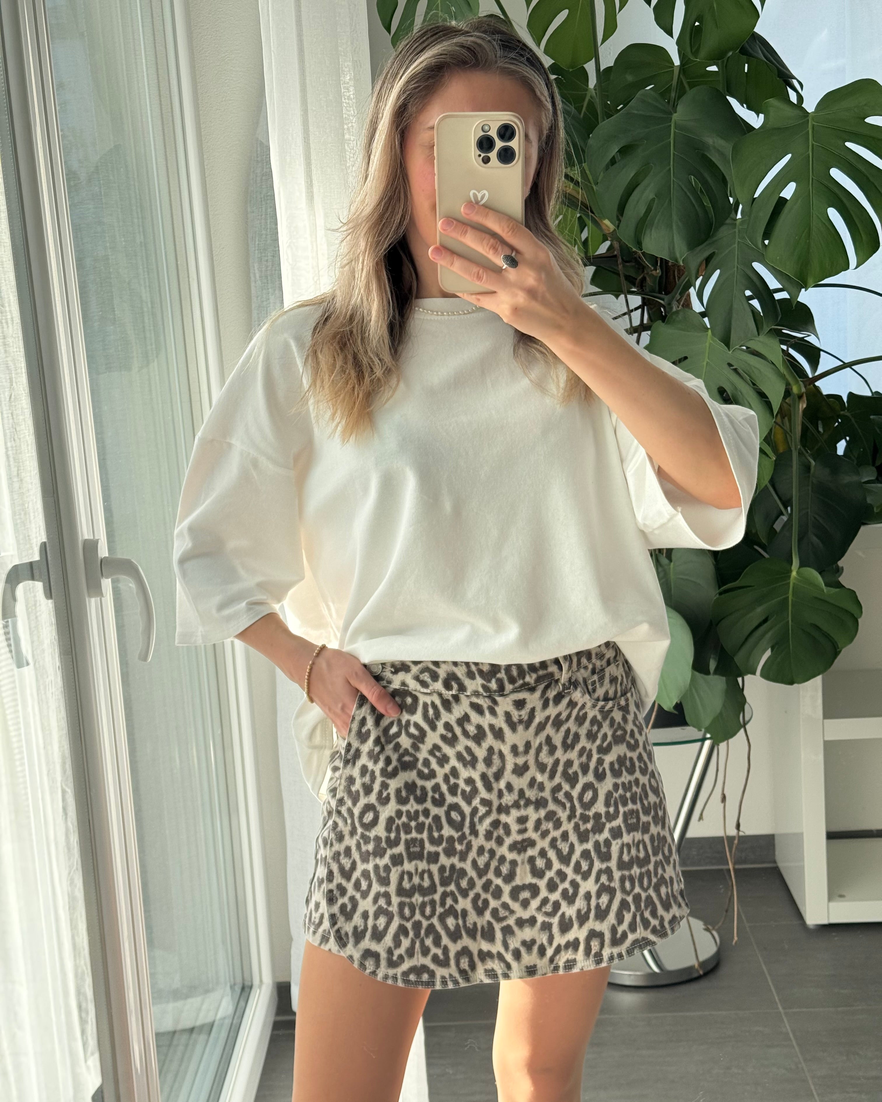 hochwertiges Oversize Shirt weiß