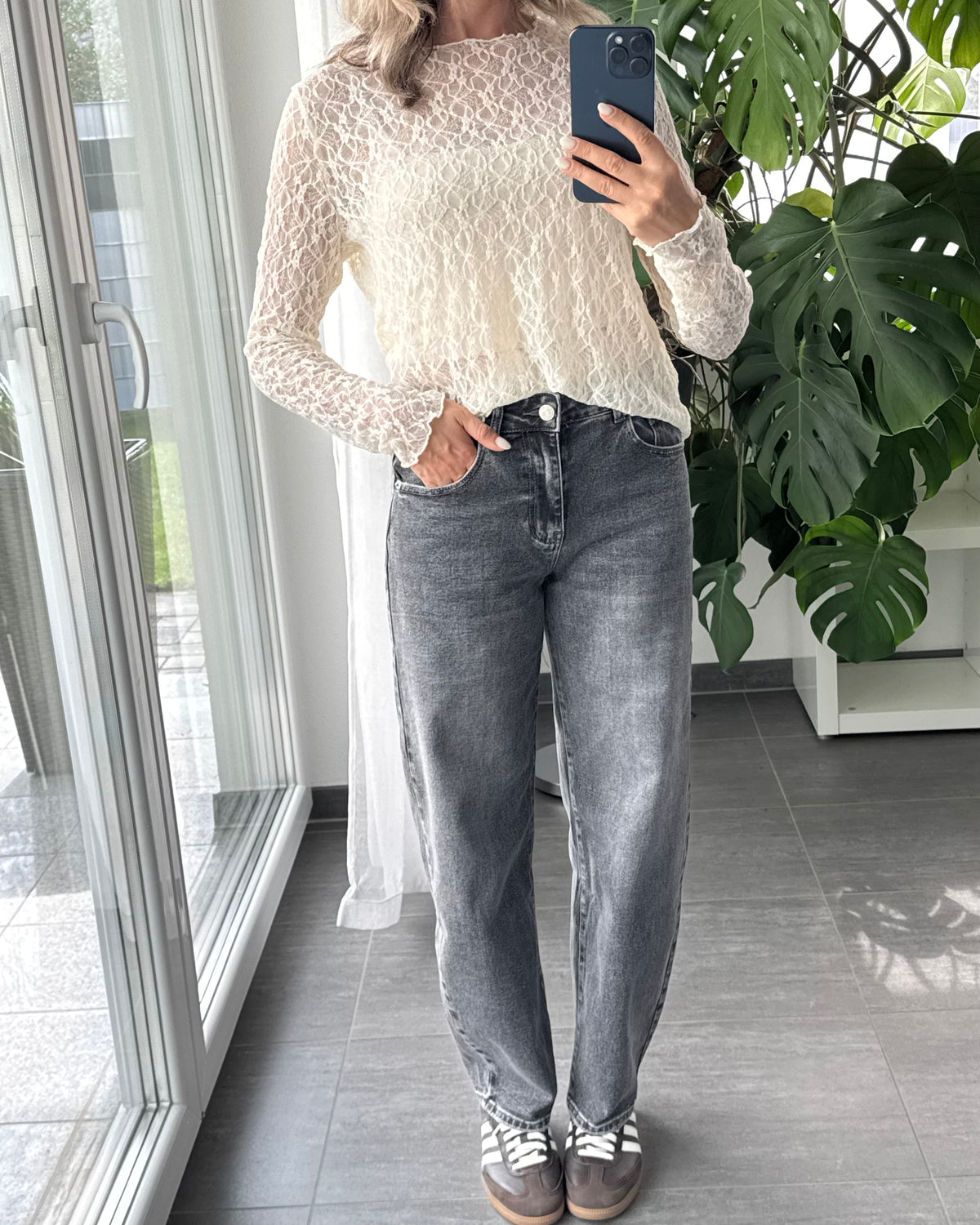 Stretch Barrel Jeans Grau