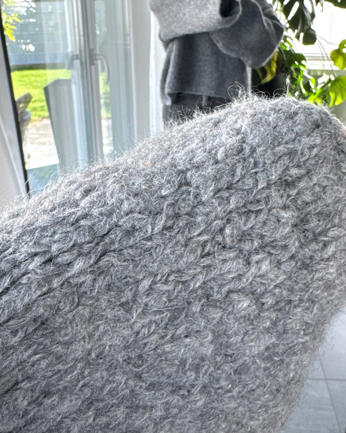 Strickpullover Fluffy grau