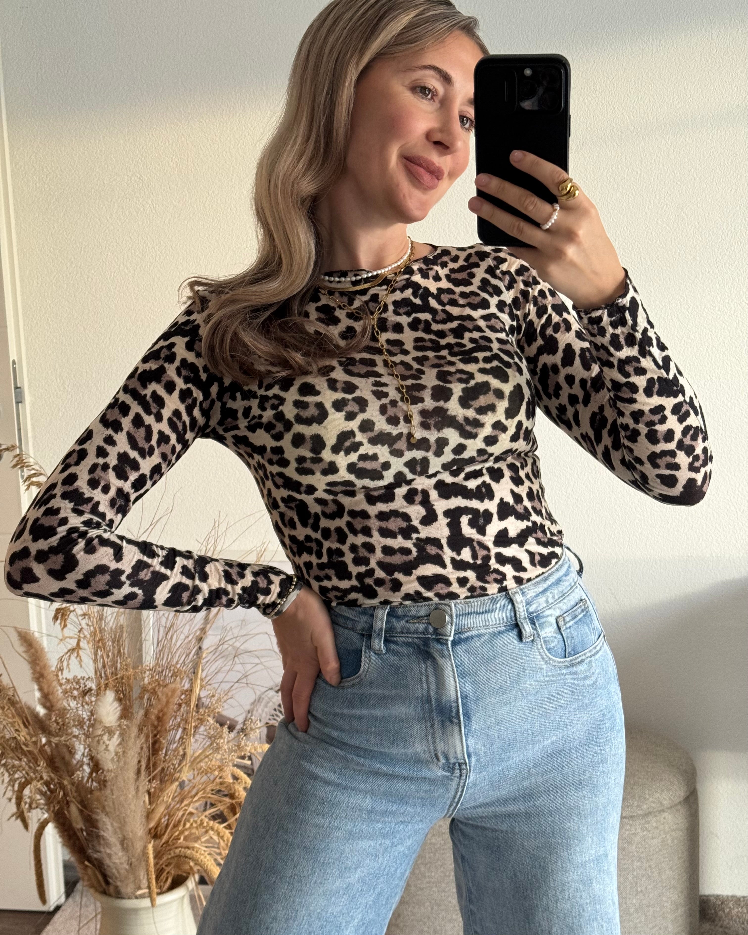 Kaschmir Longsleeve Leo Premium-Qualität