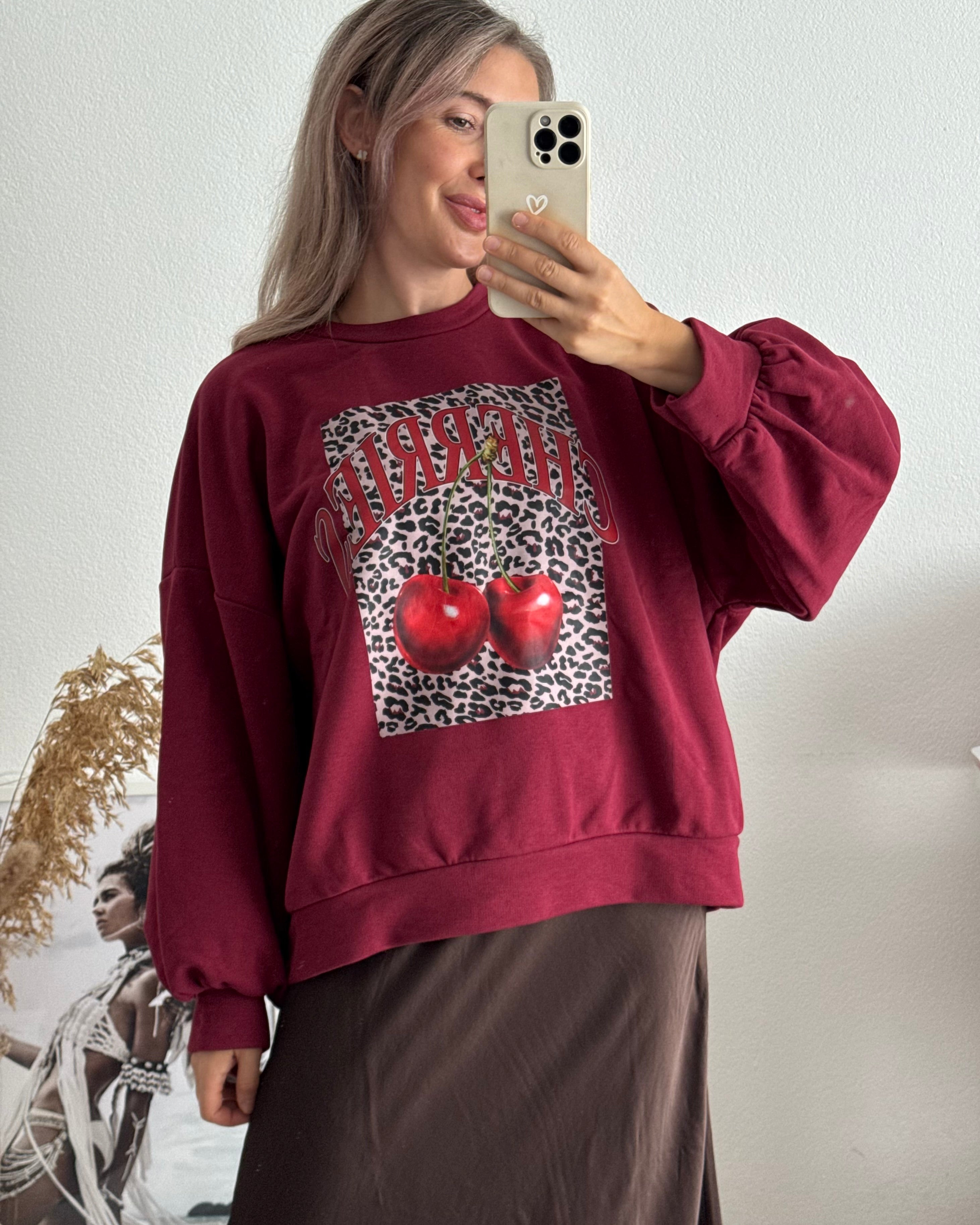 Sweater Cherry