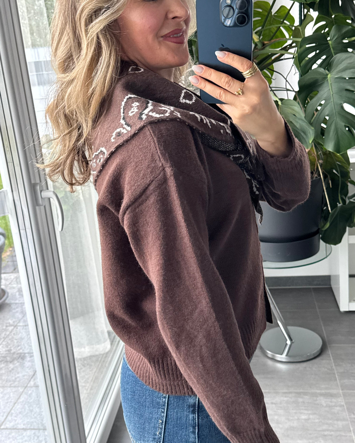 Cardigan mit Dreieckschal Paisley