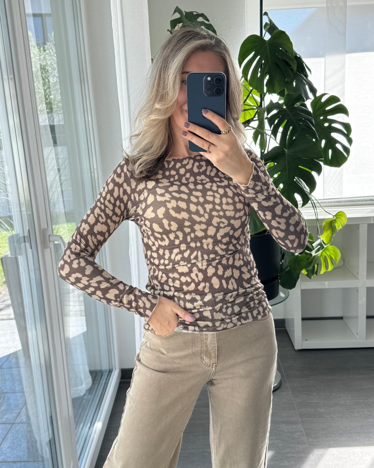 Kaschmir Longsleeve Leo Taupe Premium-Qualität
