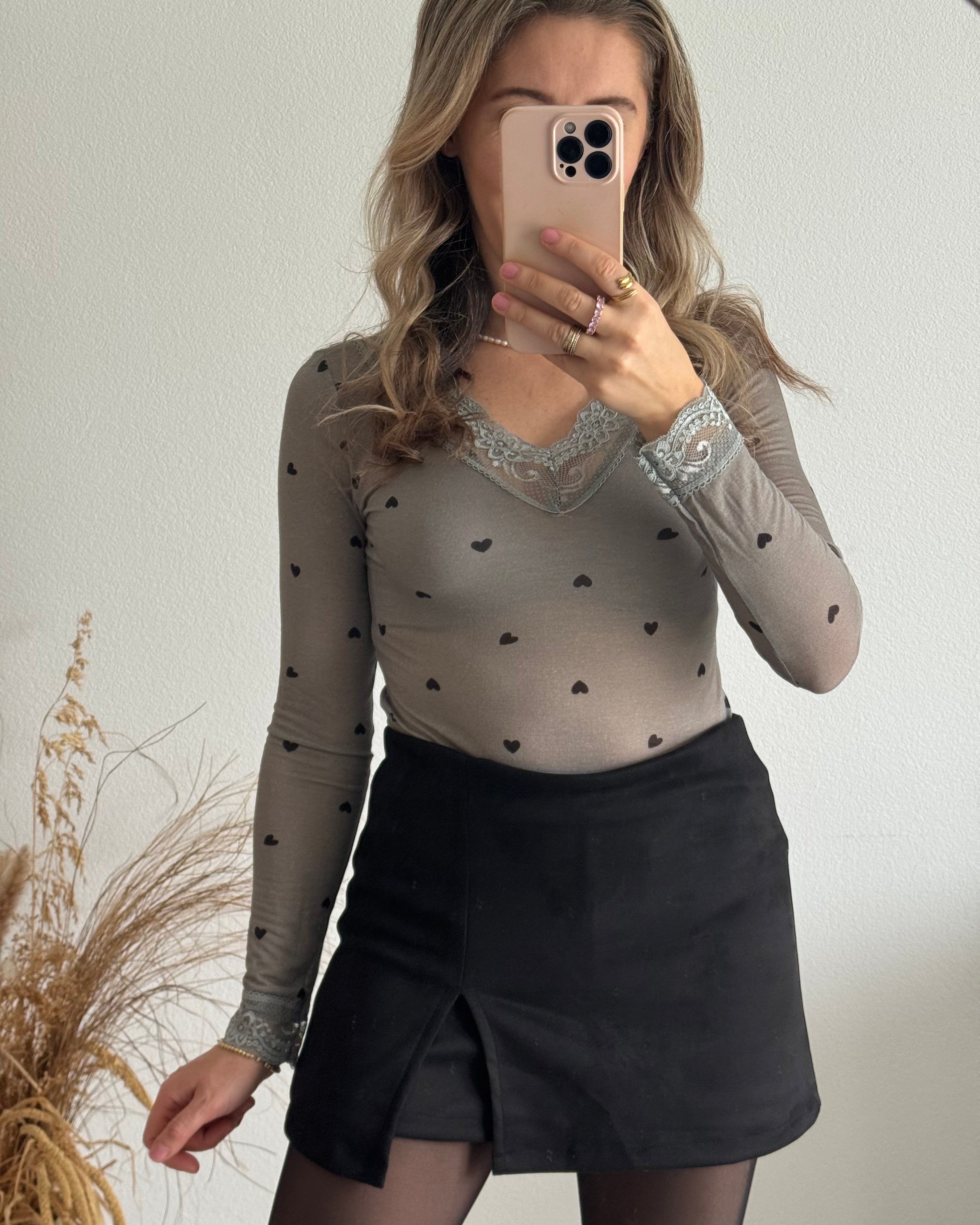 Stretchy Cashmere Langarmshirt mit Spitze Grau