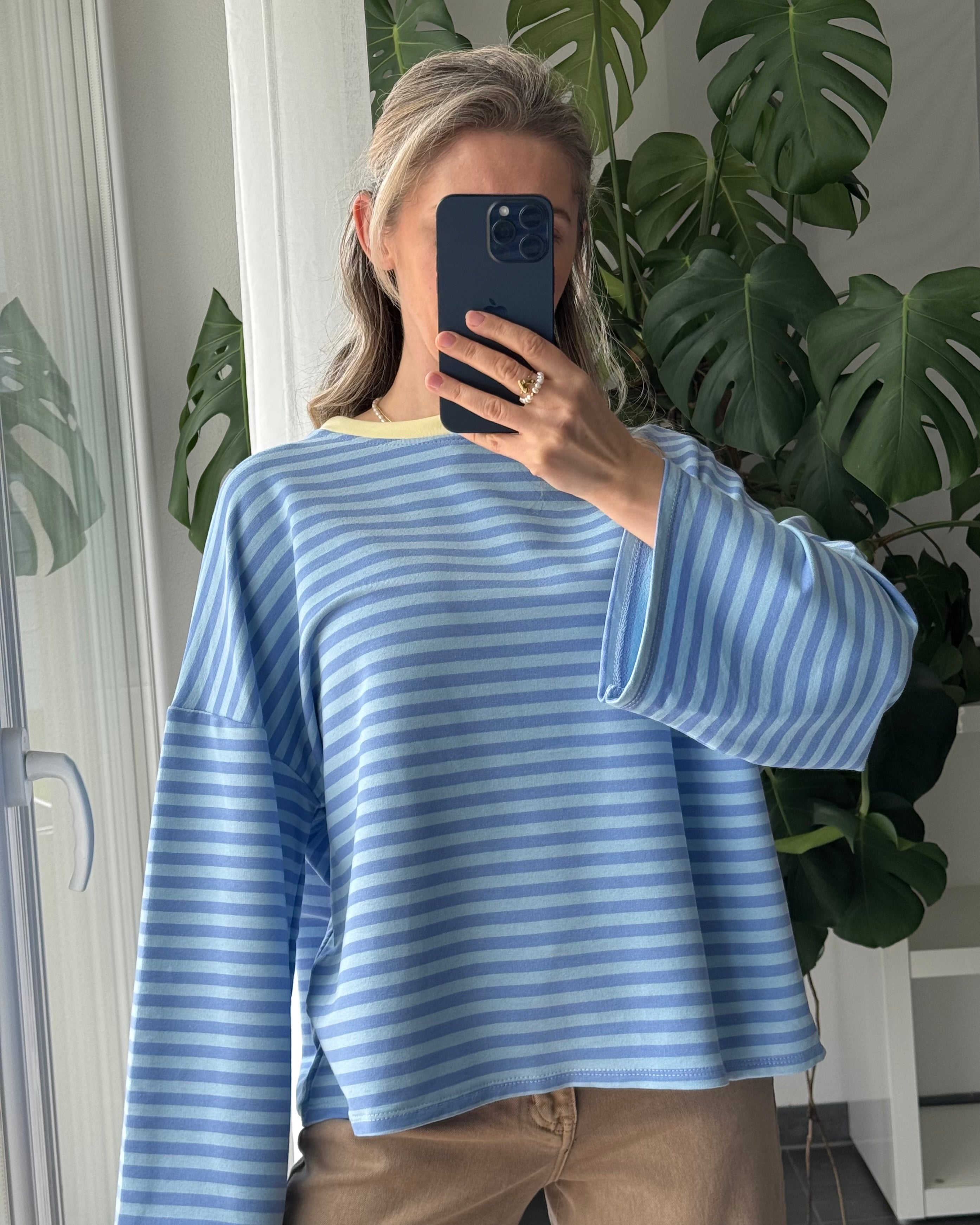 Sweater Streifenliebe Blau