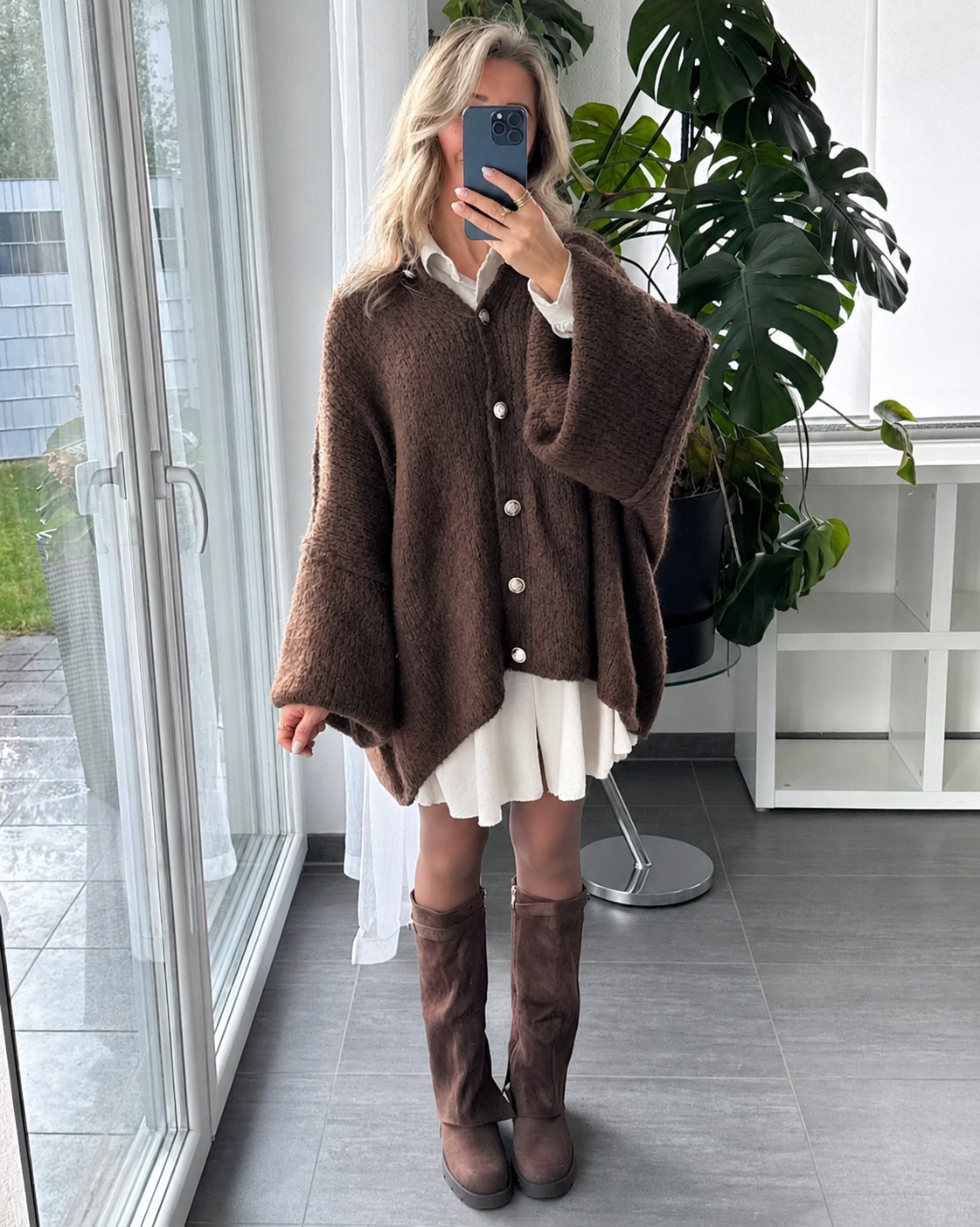 Strickjacke Elly Braun