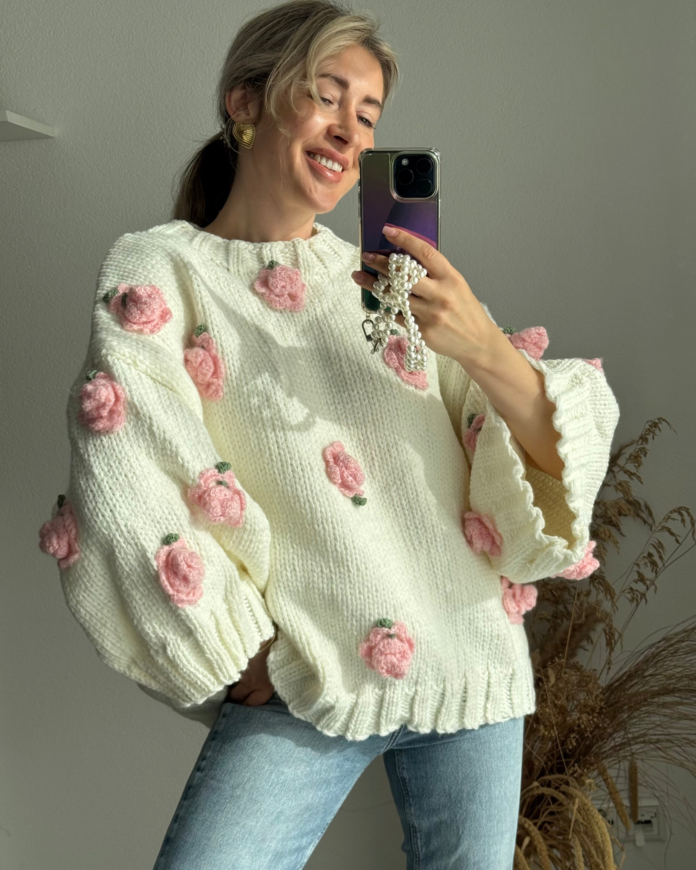 Oversize-Pullover Fleurs au Crochet