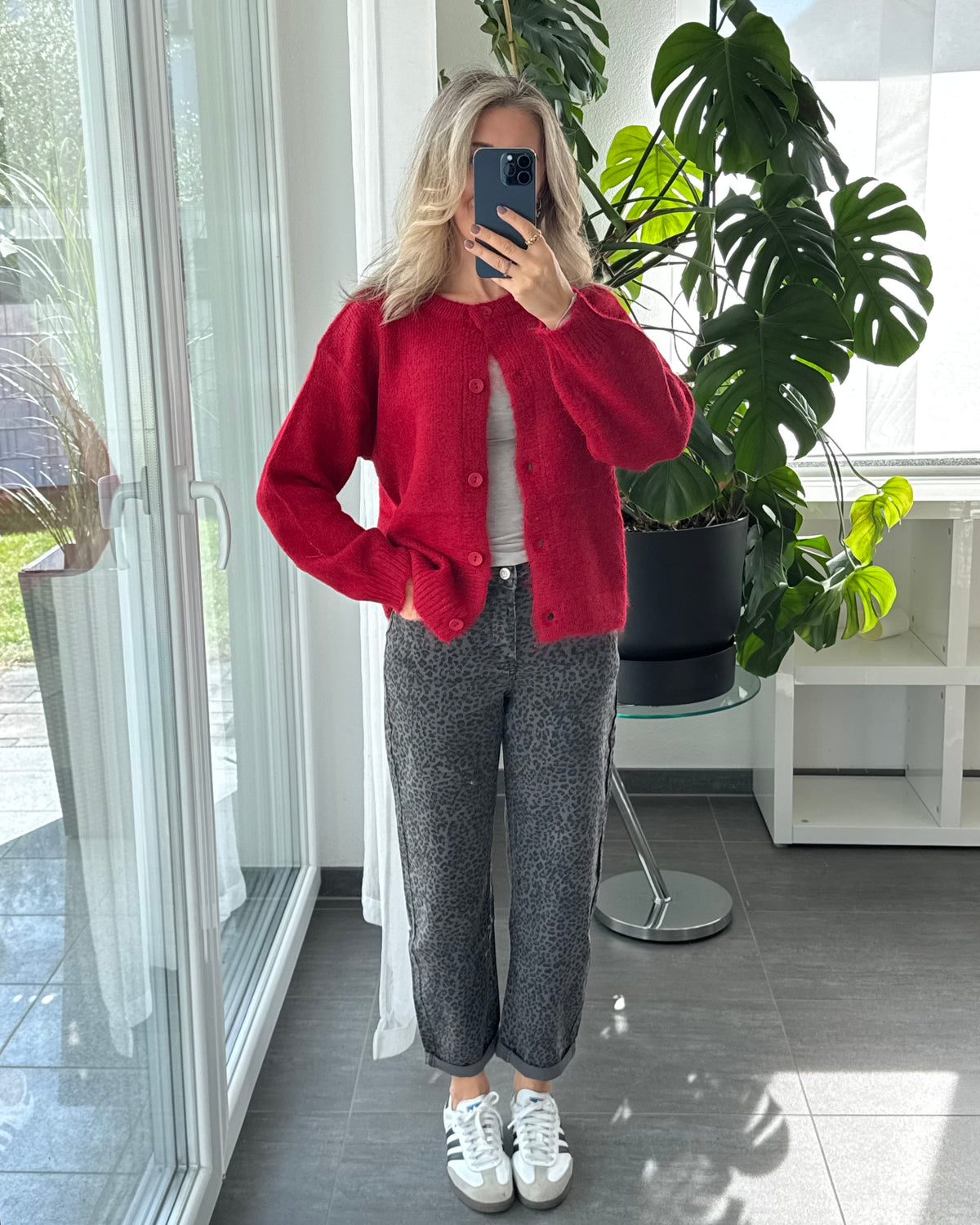MOM JEANS Leo Dark Grey