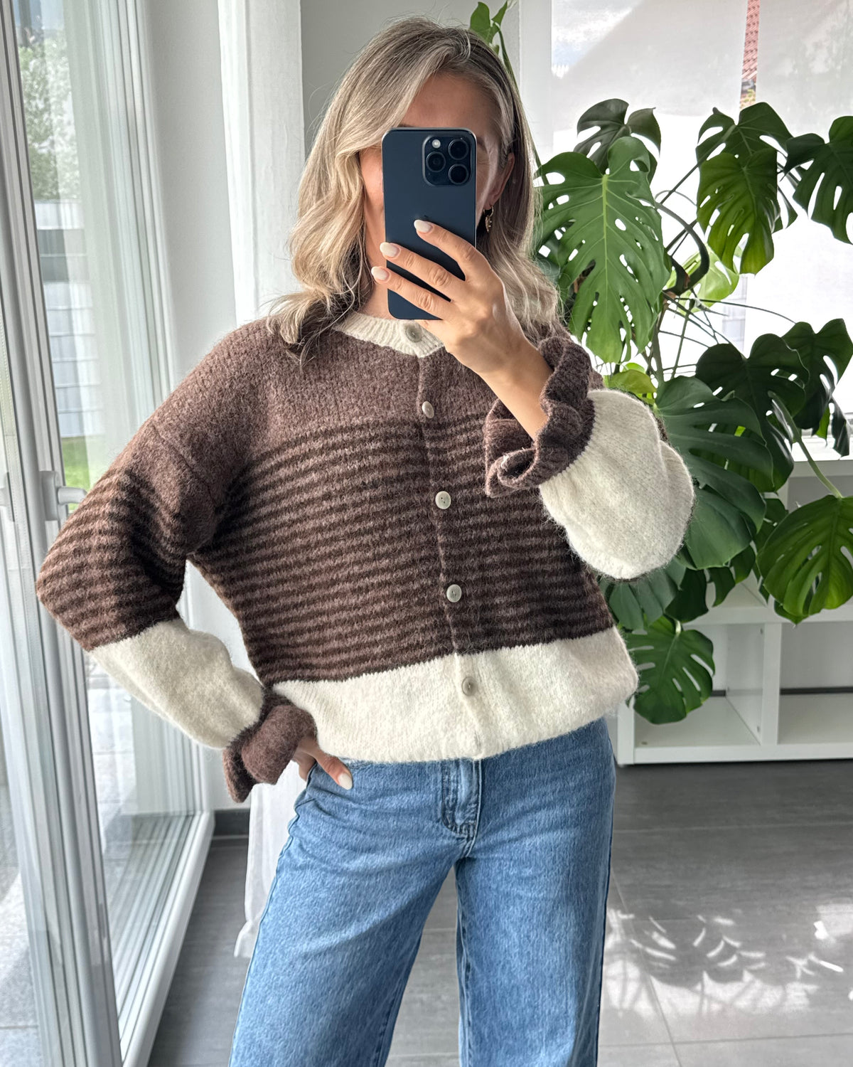Cardigan Rüschentraum braun Creme