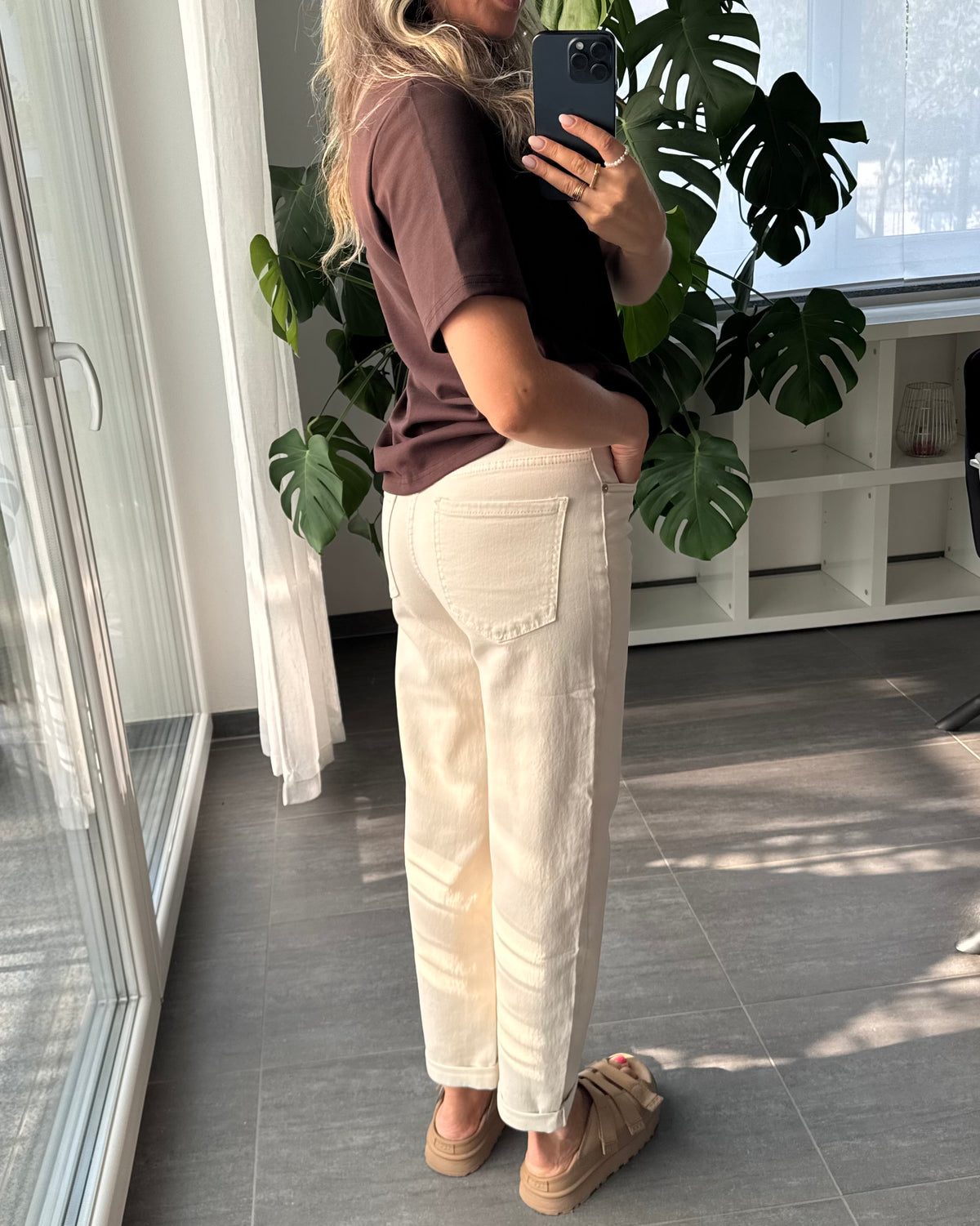MOM JEANS Beige
