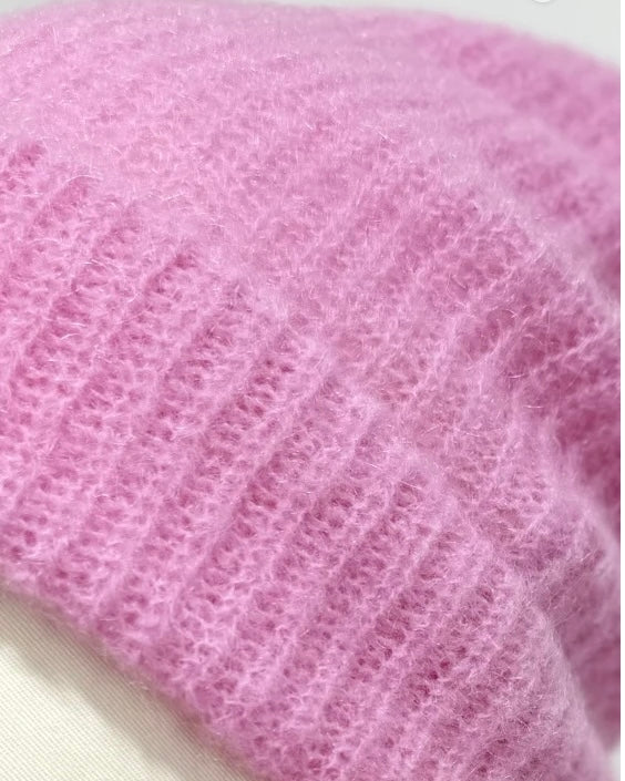 FLUFFY MOHAIR MÜTZE PINK