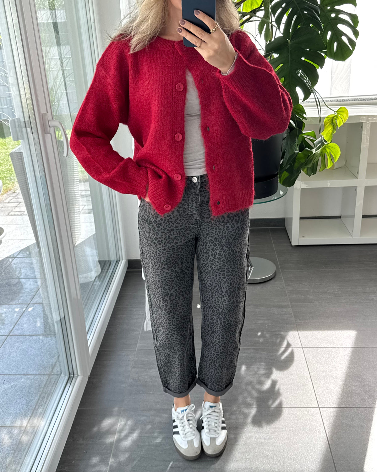 MOM JEANS Leo Dark Grey