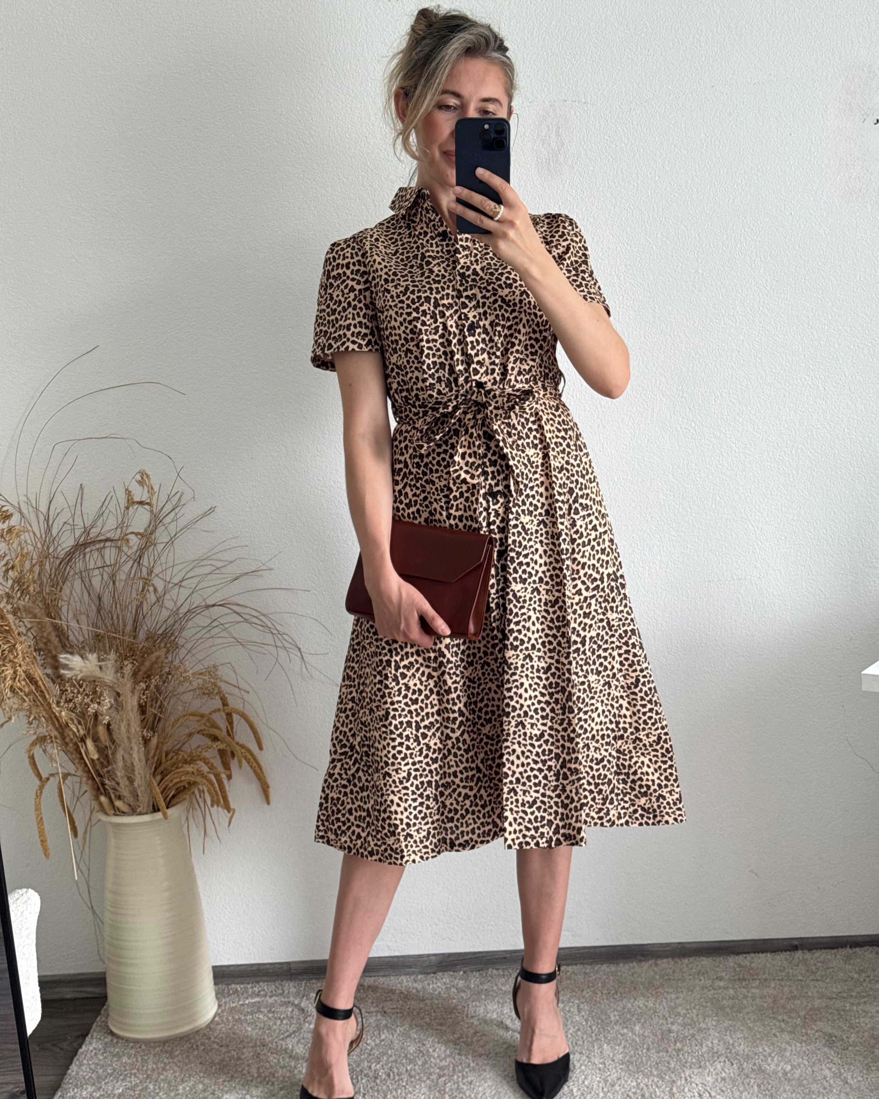 Leo Affair Kleid Midi