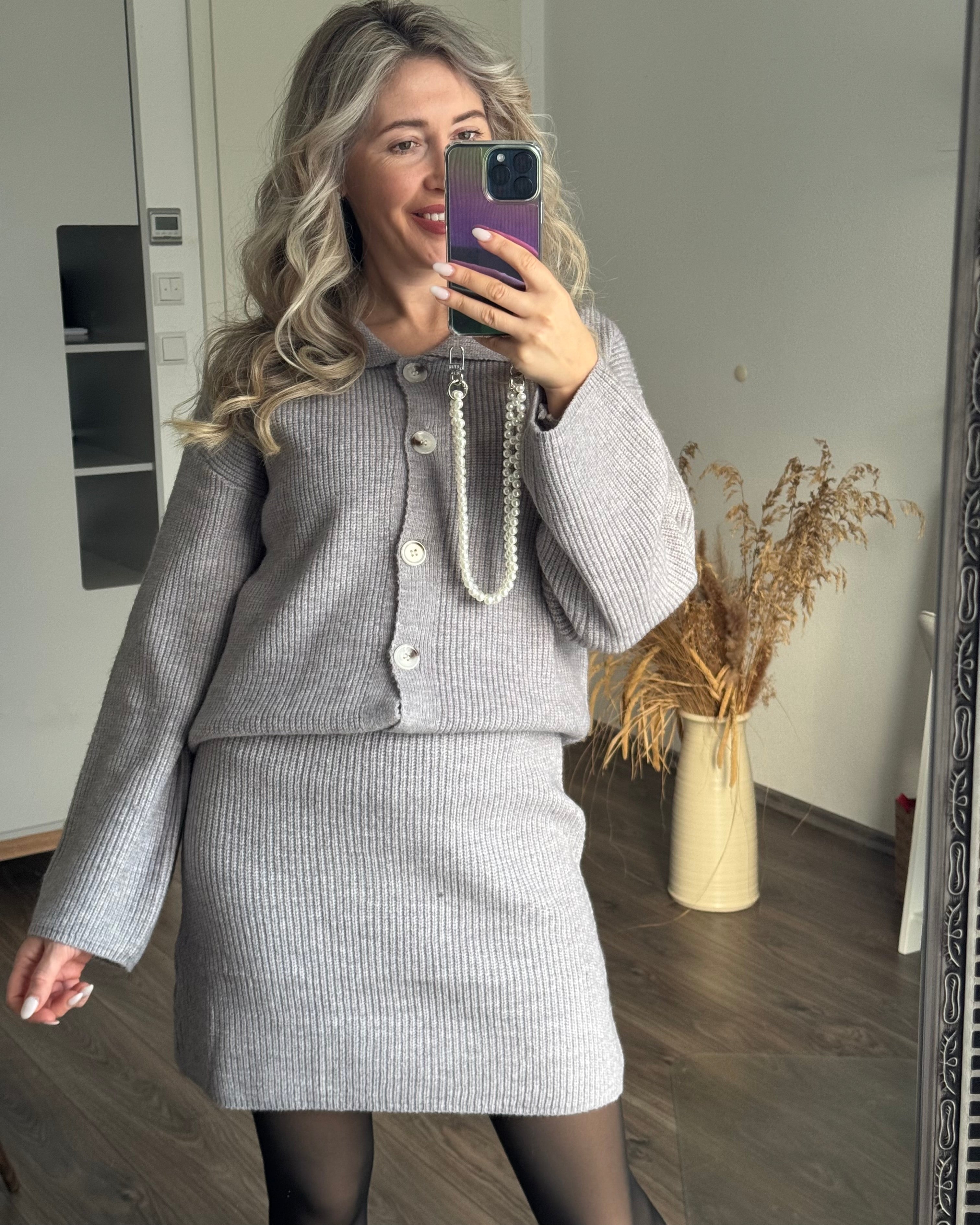 Strickjacke mit Knöpfen GRAU