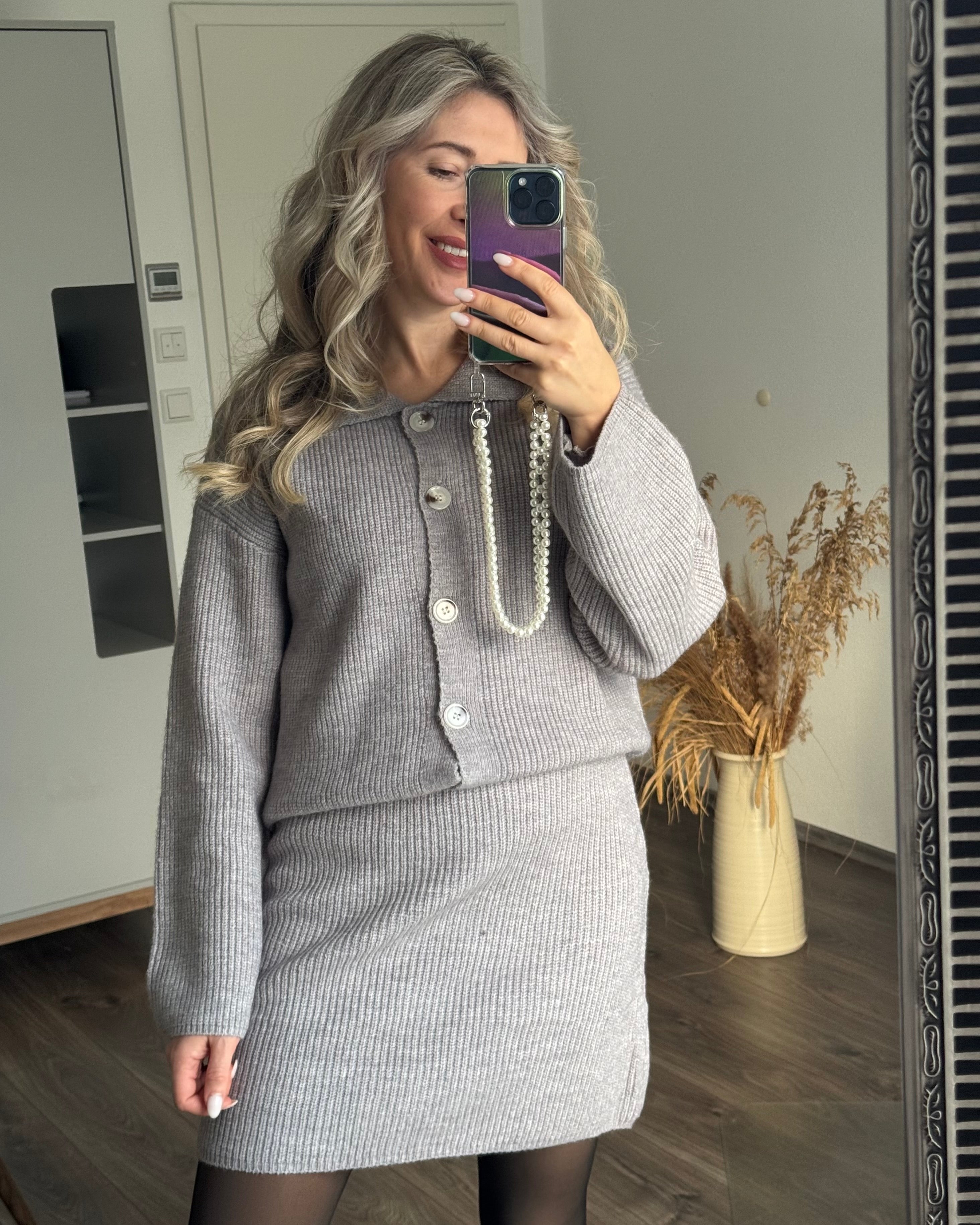 Strickjacke mit Knöpfen GRAU