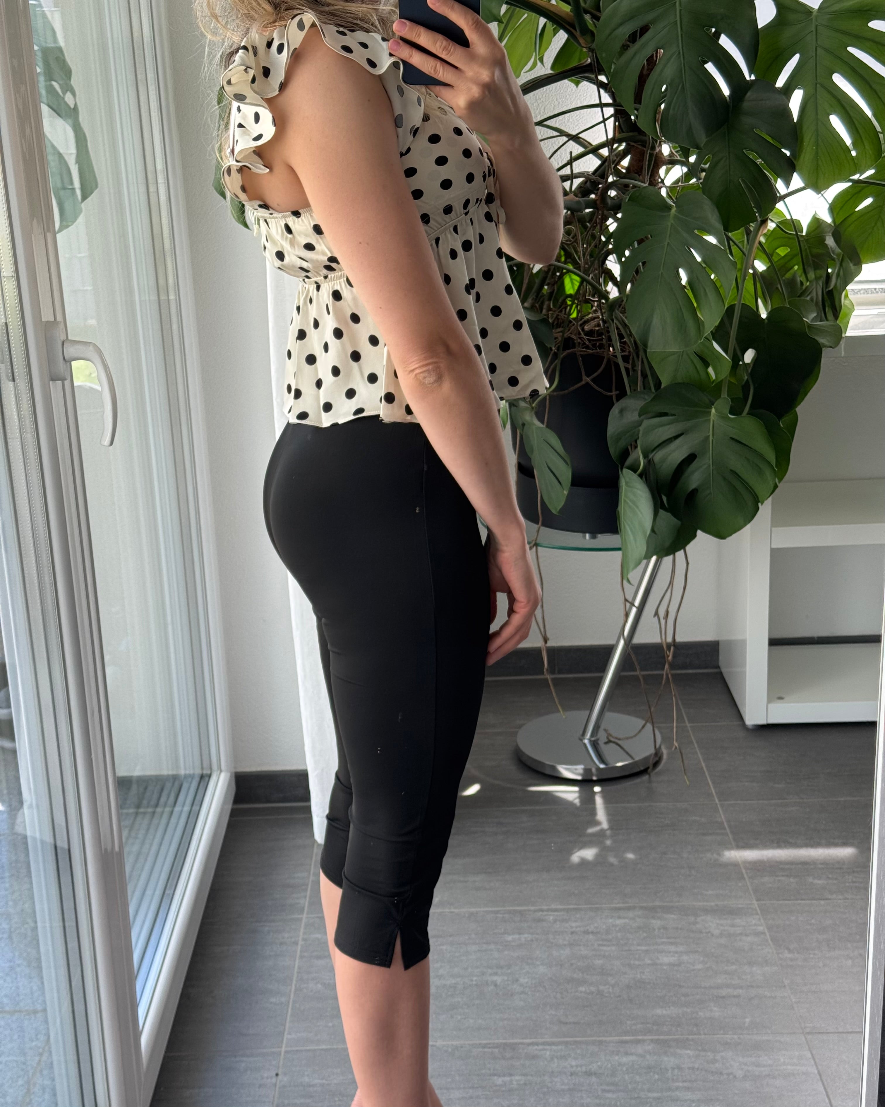 Soft Fit Capri Leggings