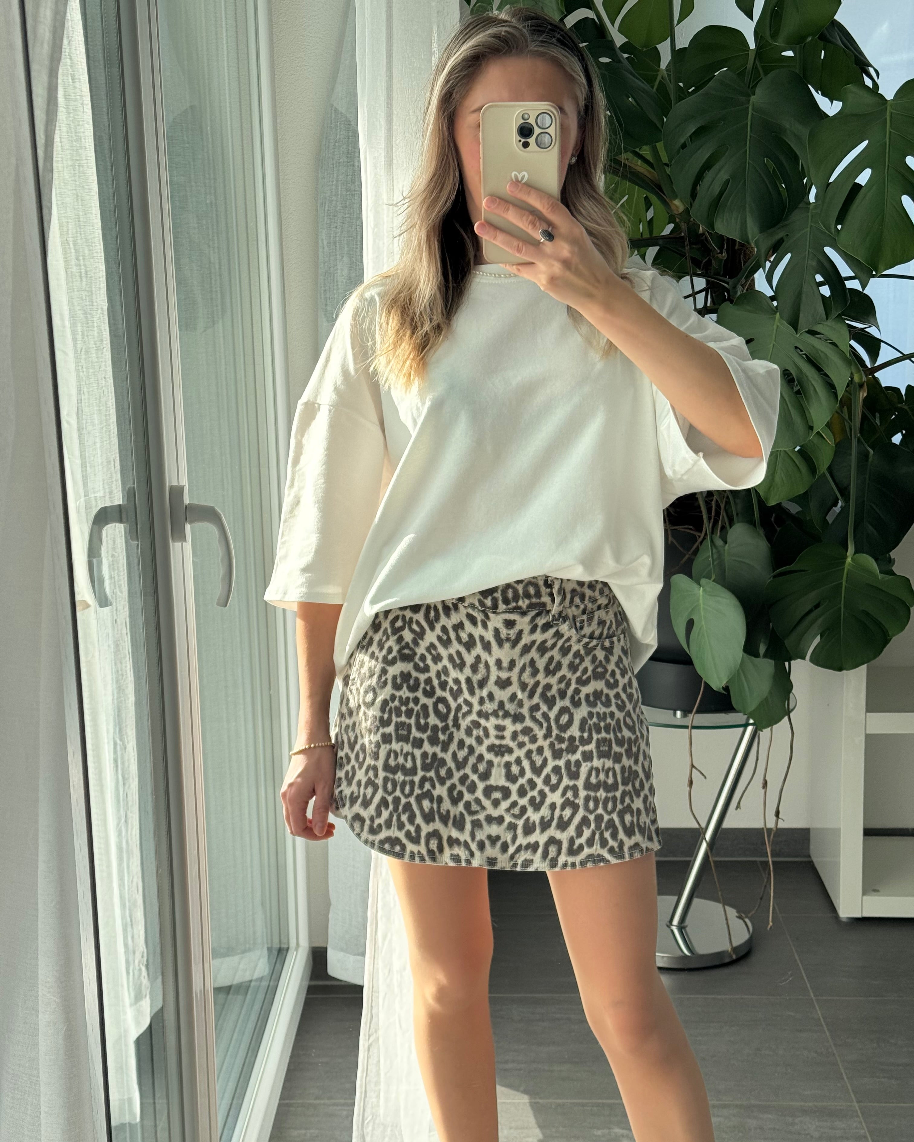 hochwertiges Oversize Shirt weiß