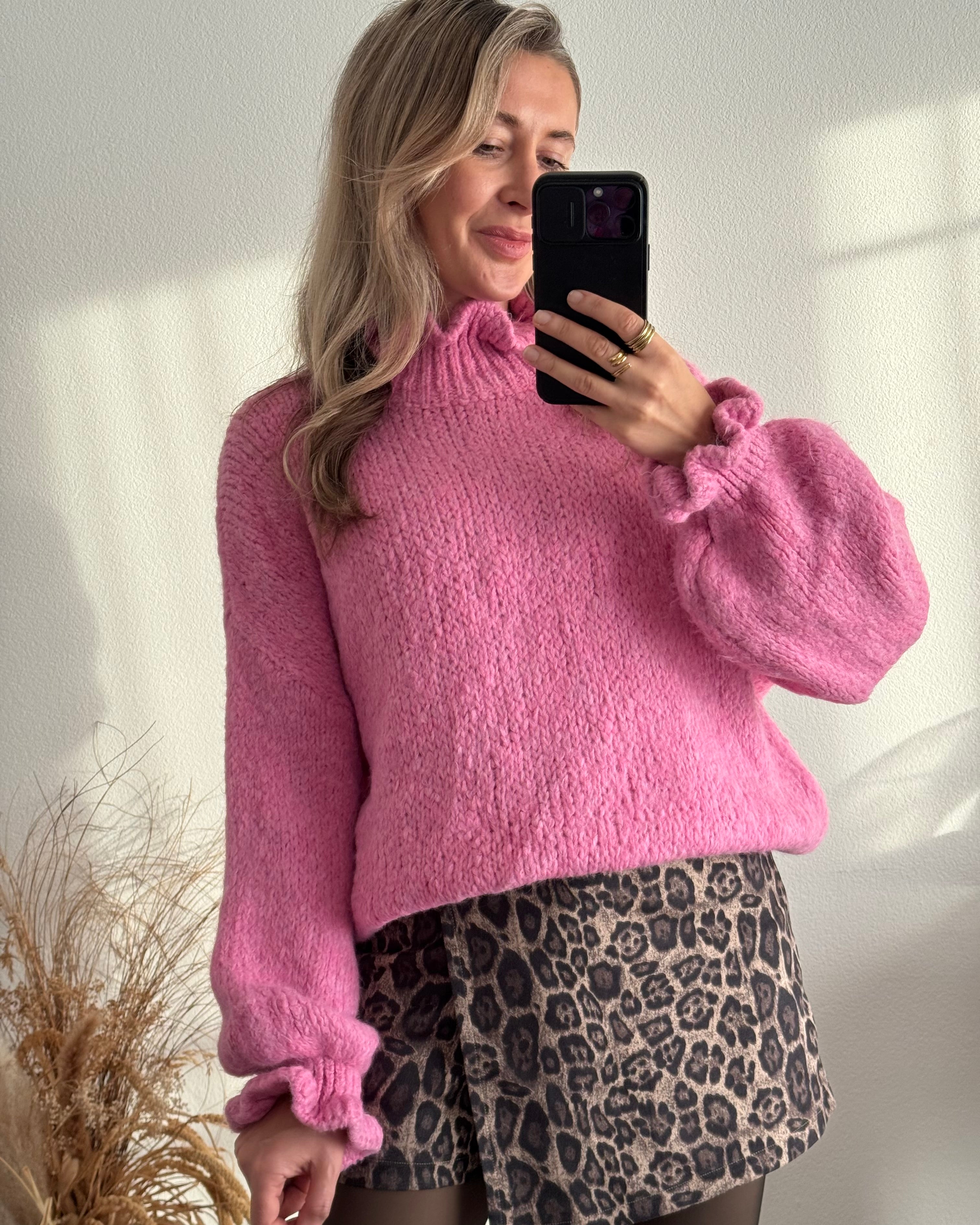 Kuschelweicher Pullover mit Rüschen Pink