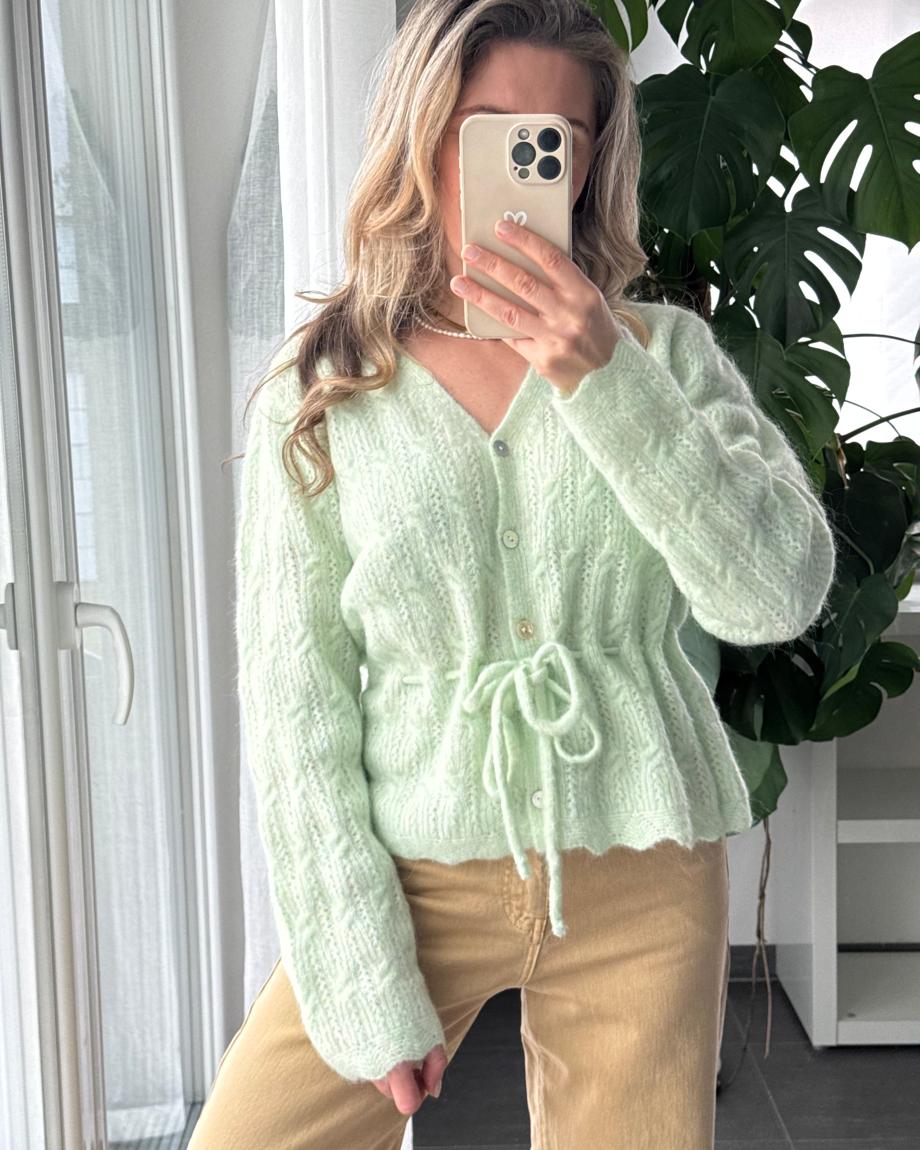 Weicher Strick-Cardigan mit Taillenzug Hellgrün