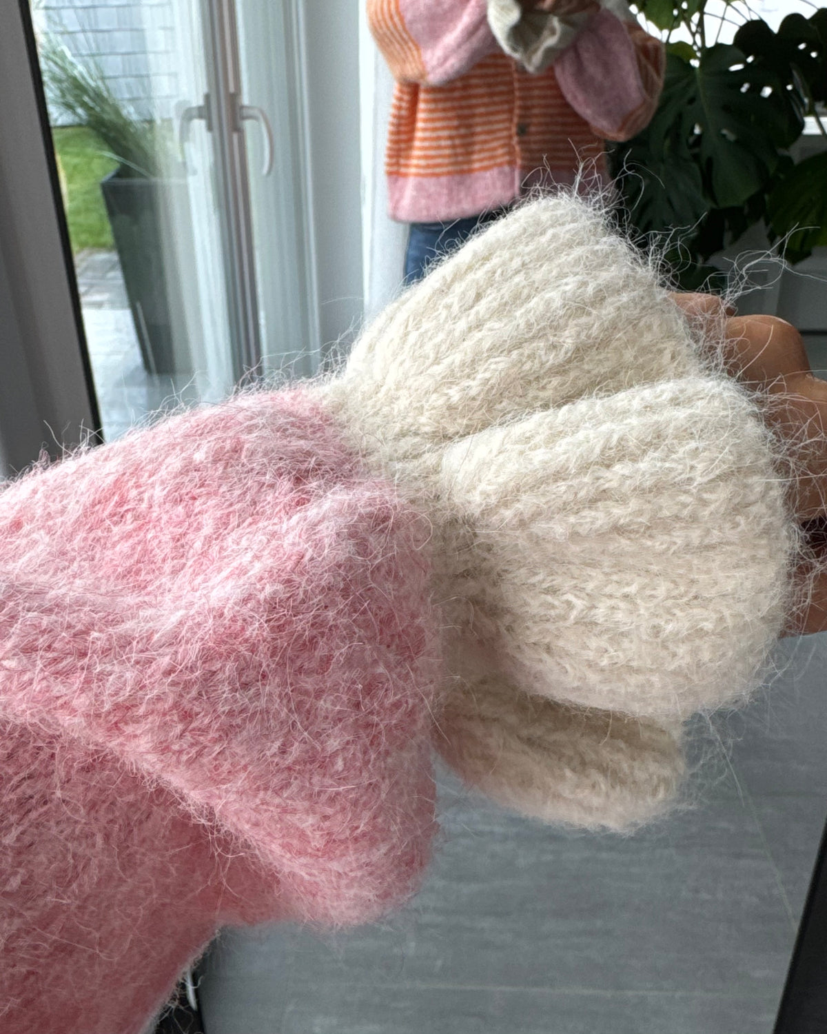 Cardigan Rüschentraum rosa orange