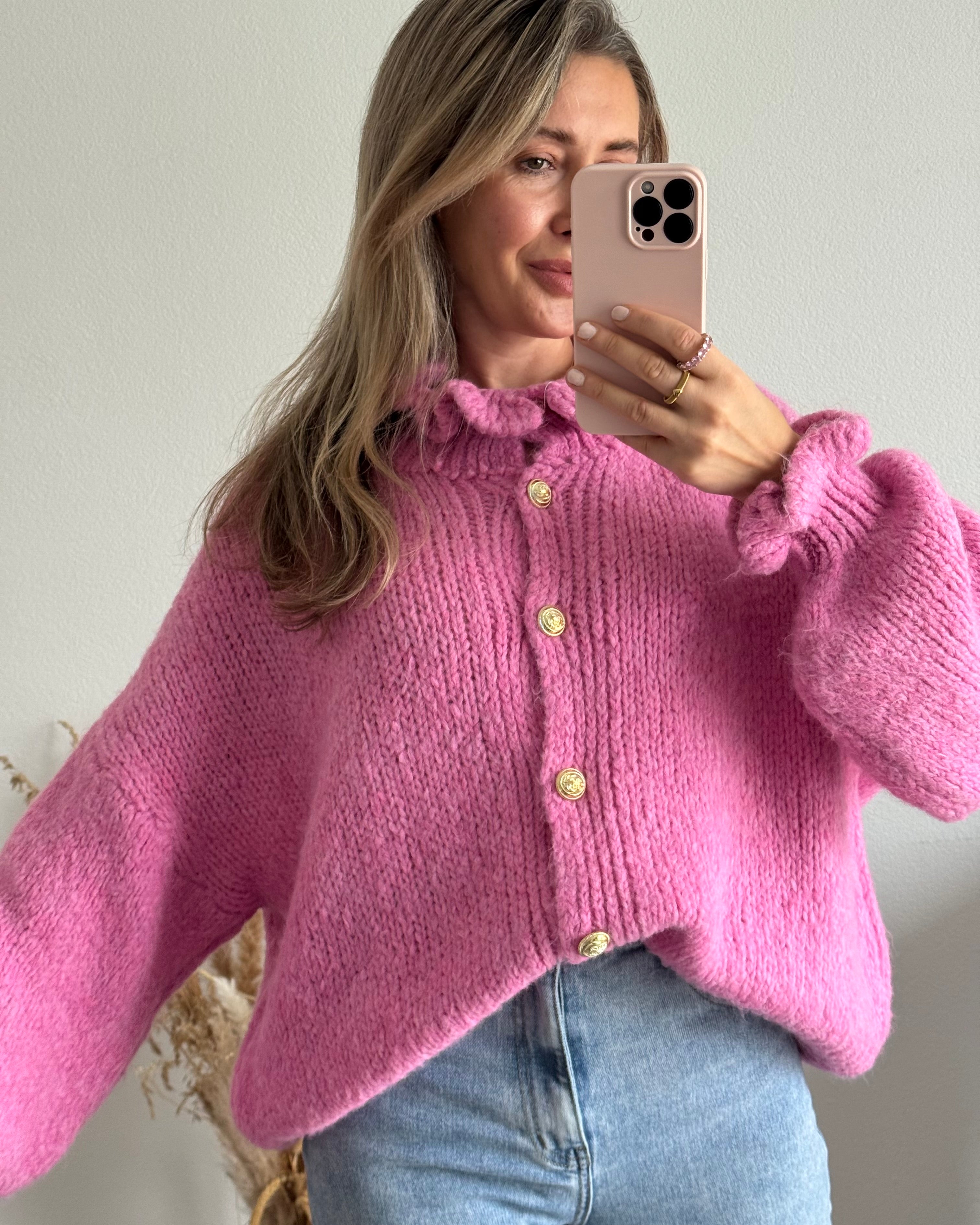 Kuschelweicher Rüschencardigan Pink