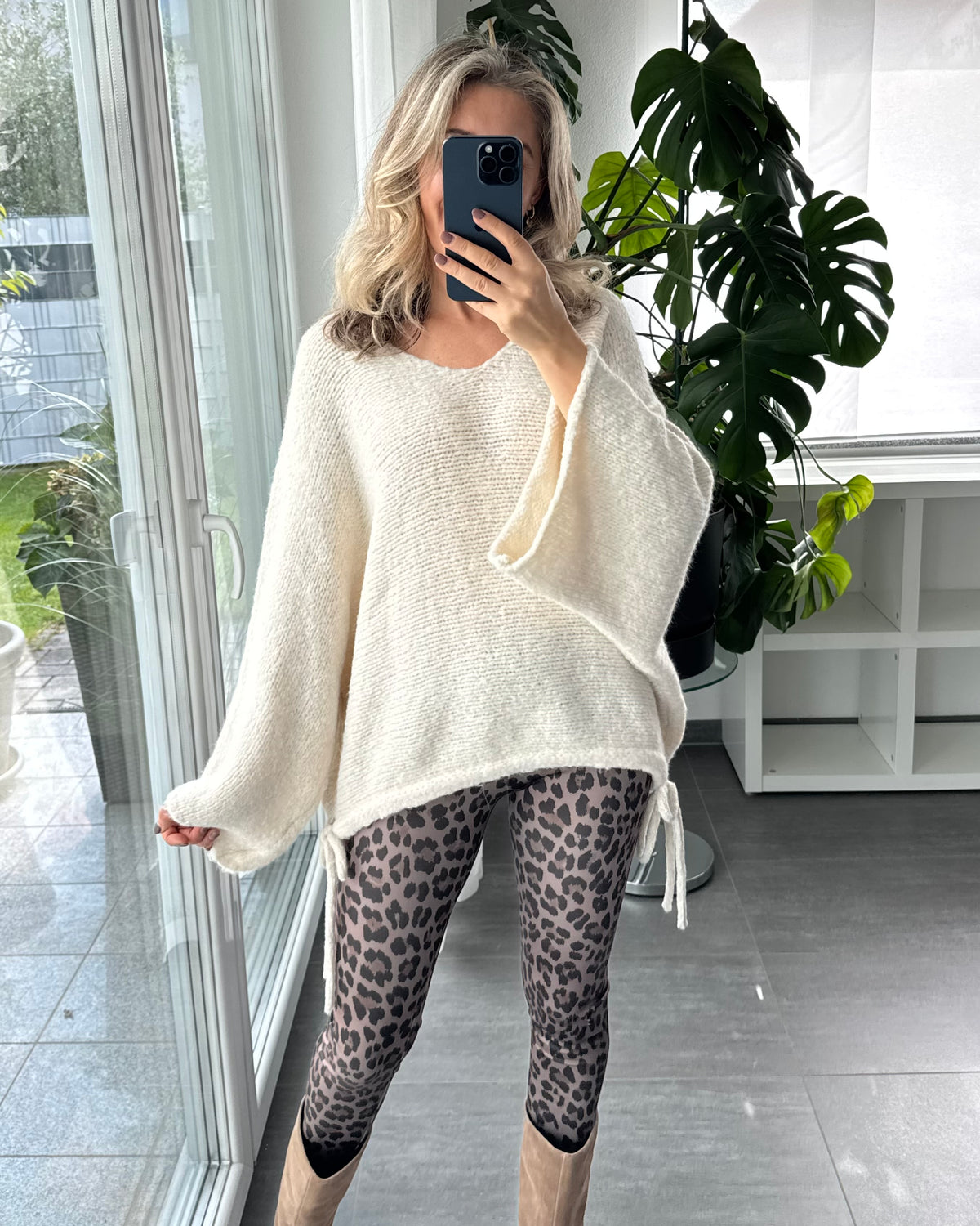 Strickpullover Cozy Tie Creme
