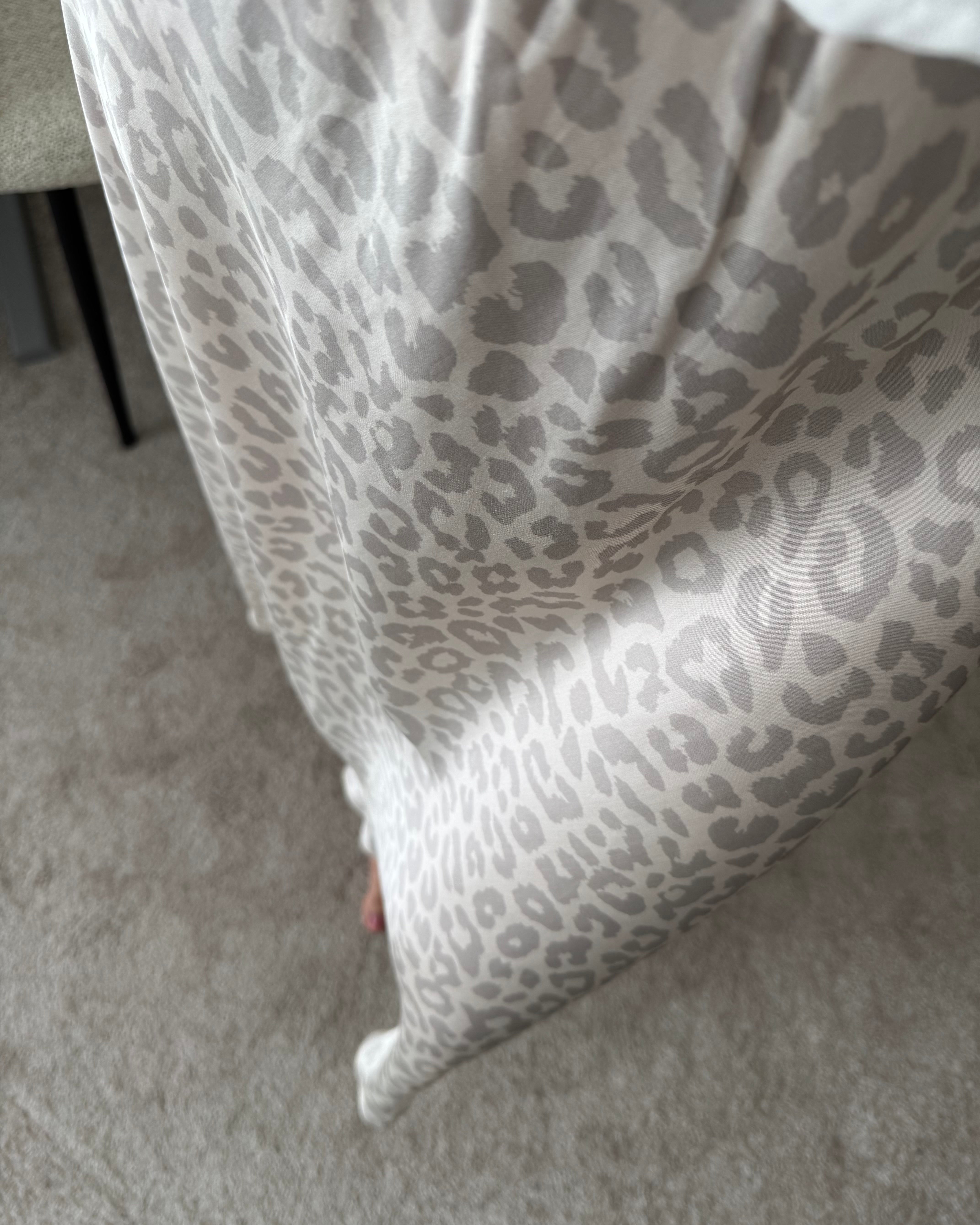 Viskoserock mit Leoprint taupe
