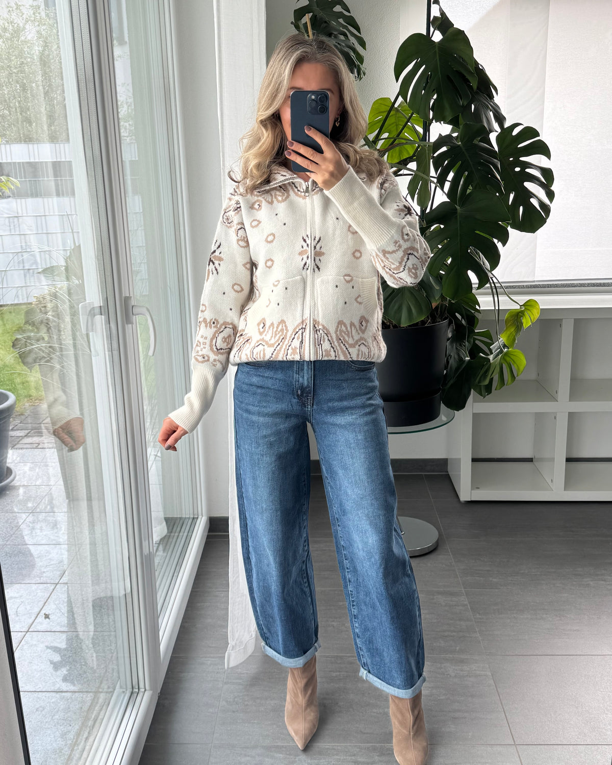 Zip Cardigan Paisley Beige