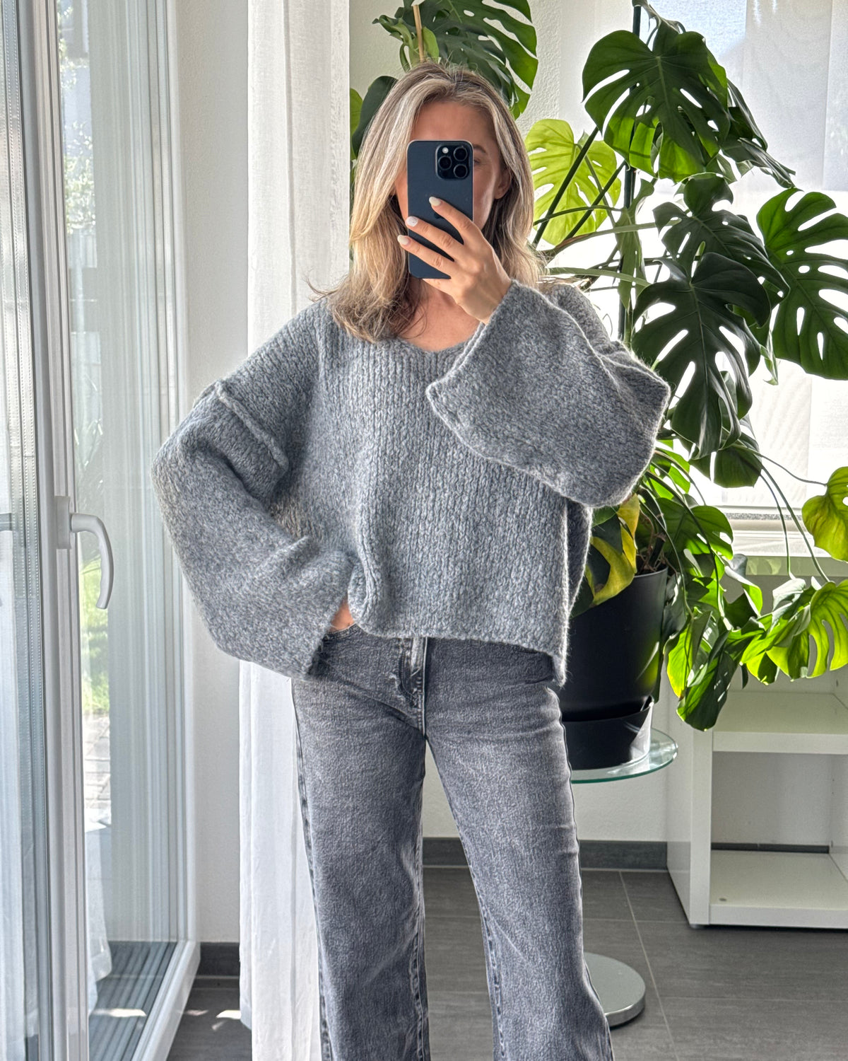 Strickpullover Fluffy grau