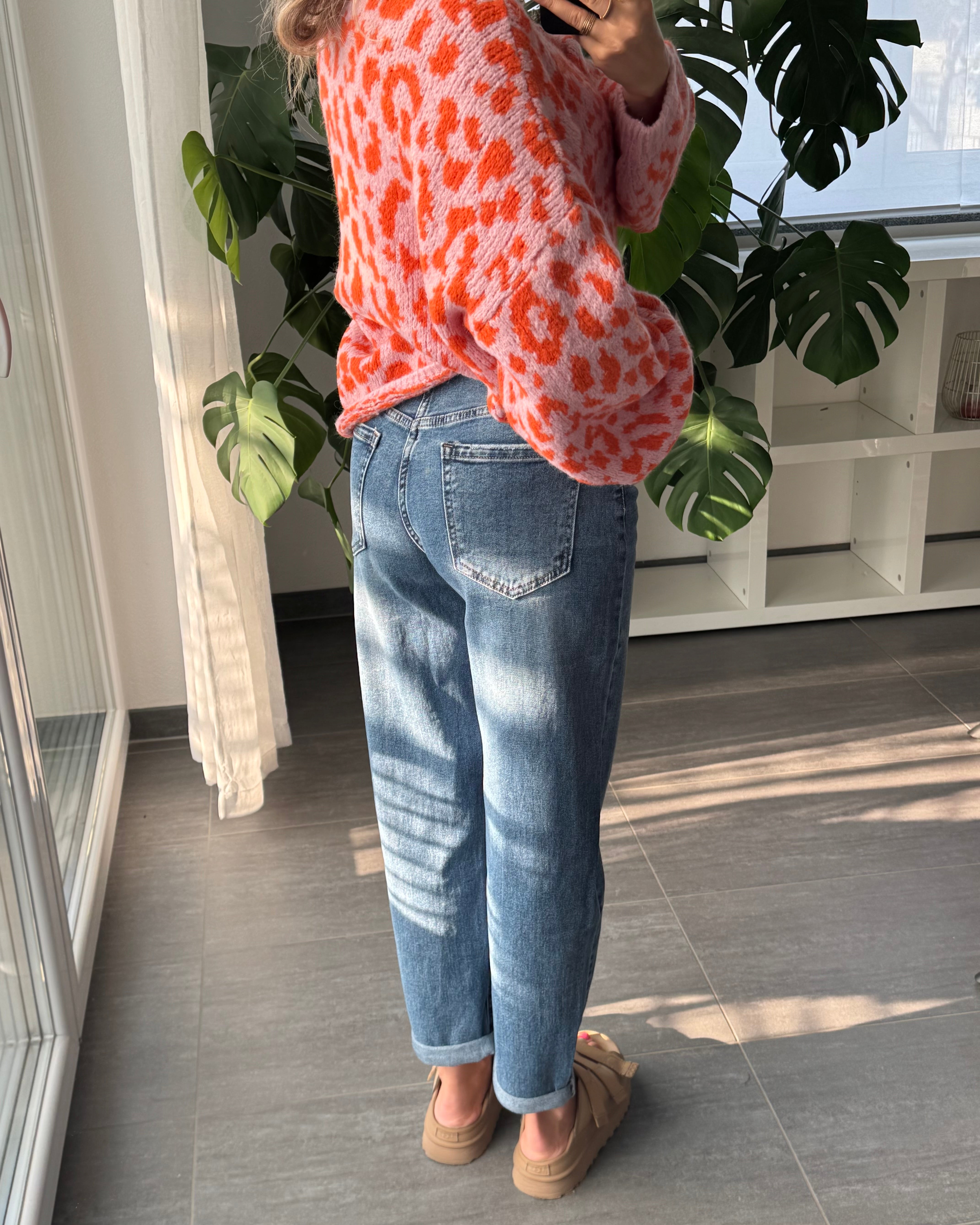 MOM JEANS Dunkelblau