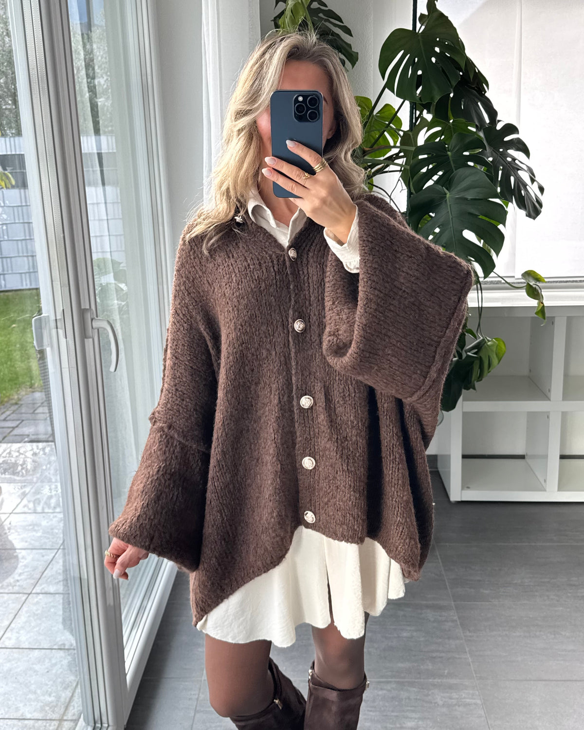Strickjacke Elly Braun