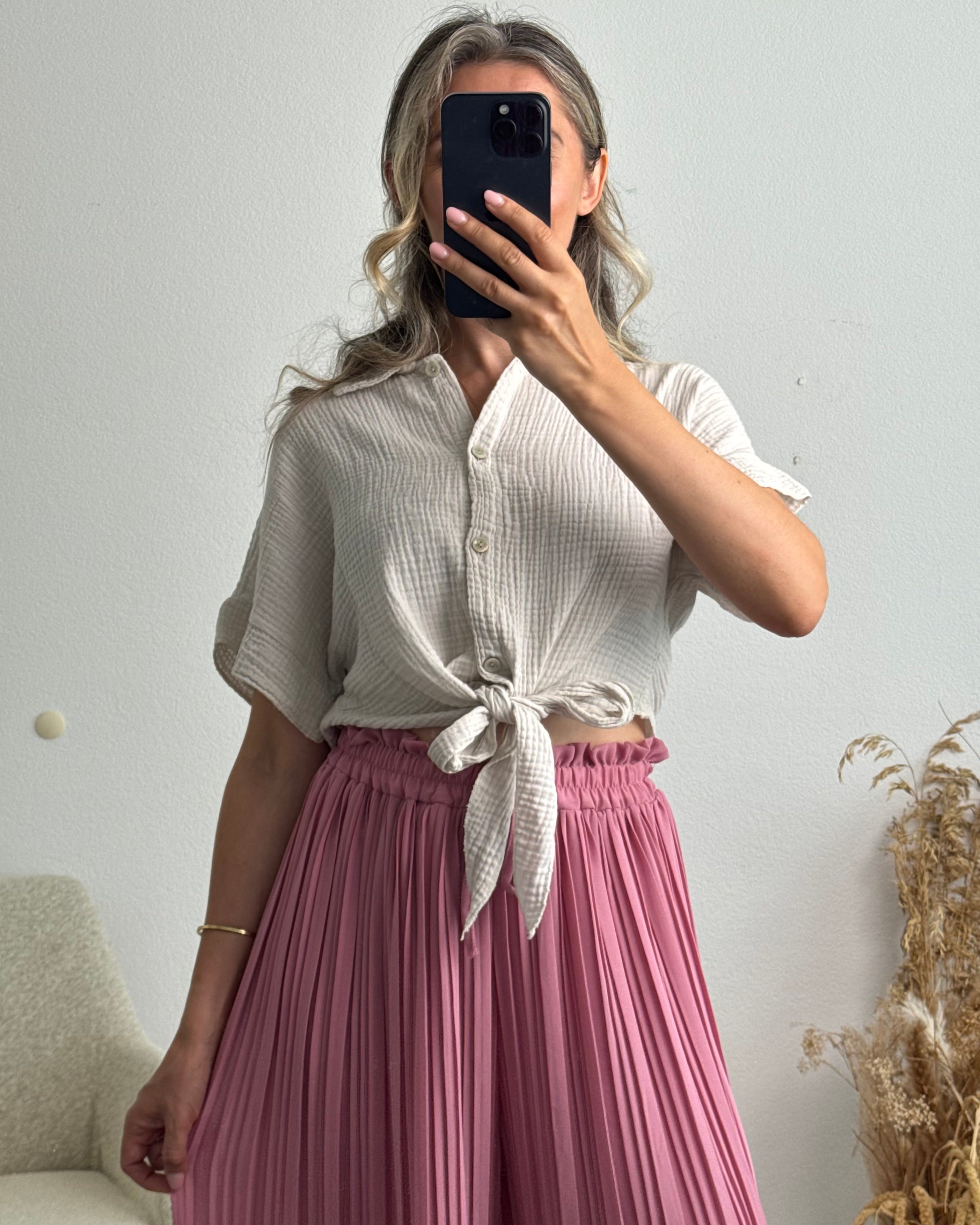 Musselinbluse zum Knoten beige
