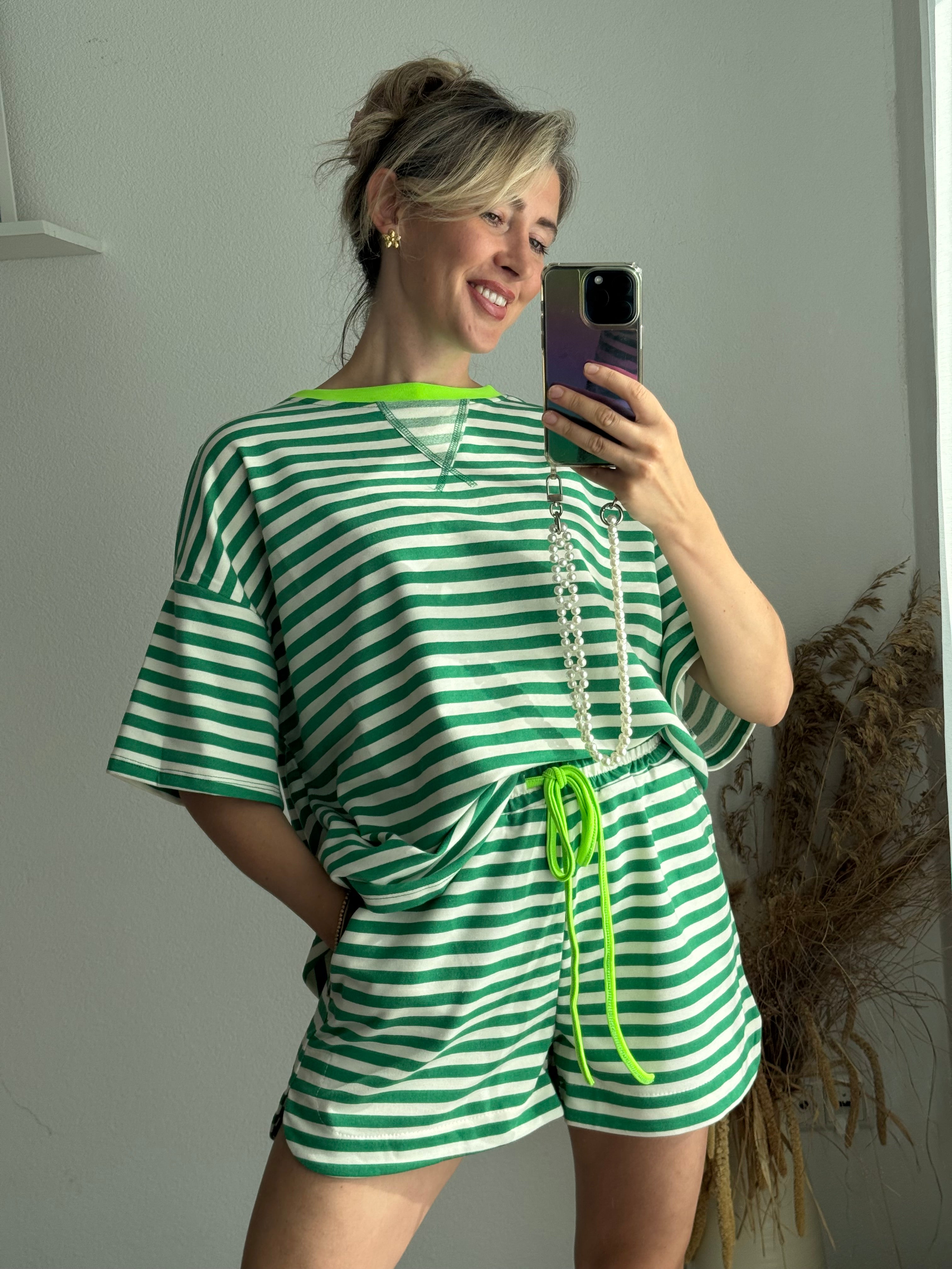EINZELTEIL Shorts Summer Stripes GRÜN VOM UMTAUSCH AUSGESCHLOSSEN