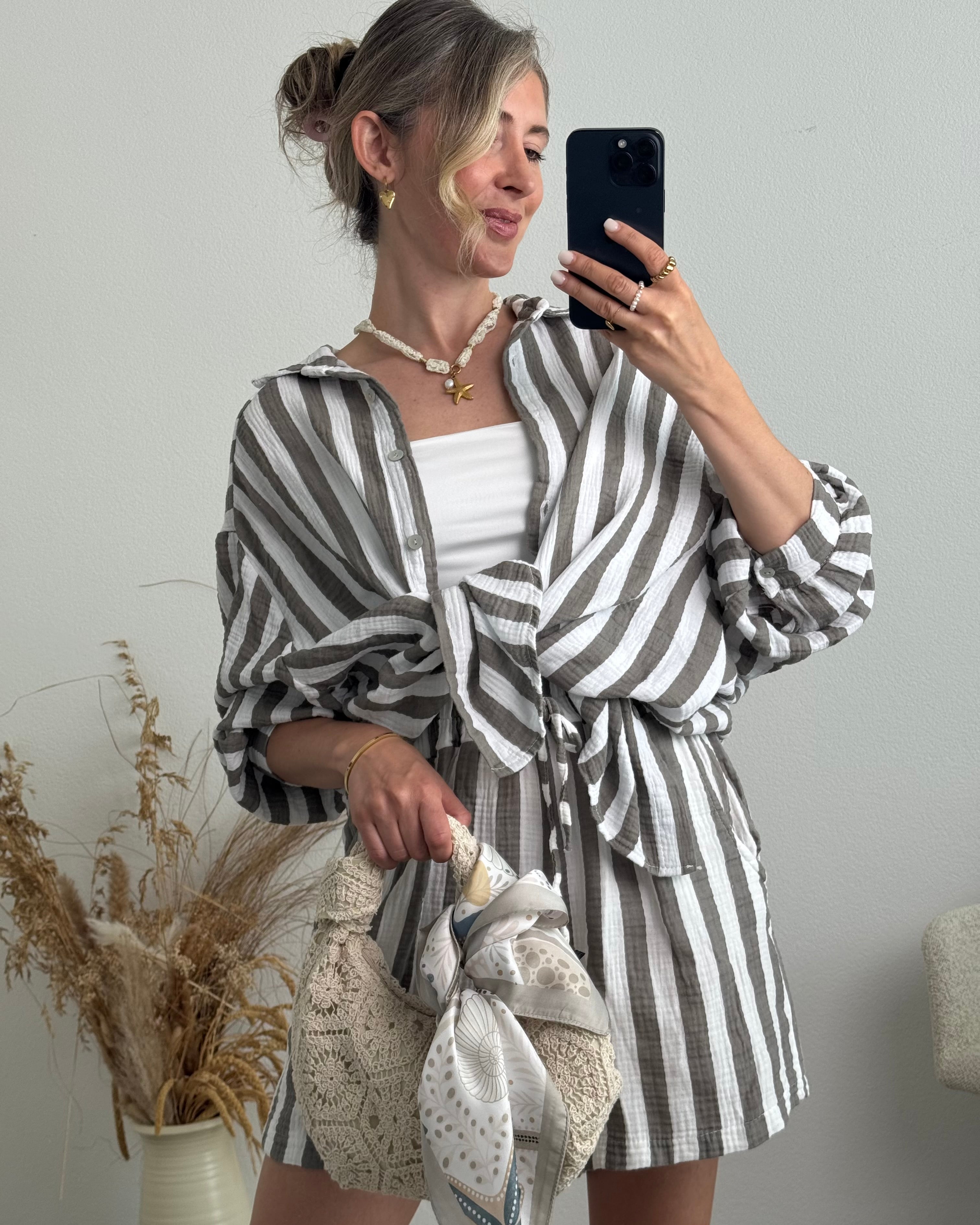 Musselinbluse Bold Stripes Grau