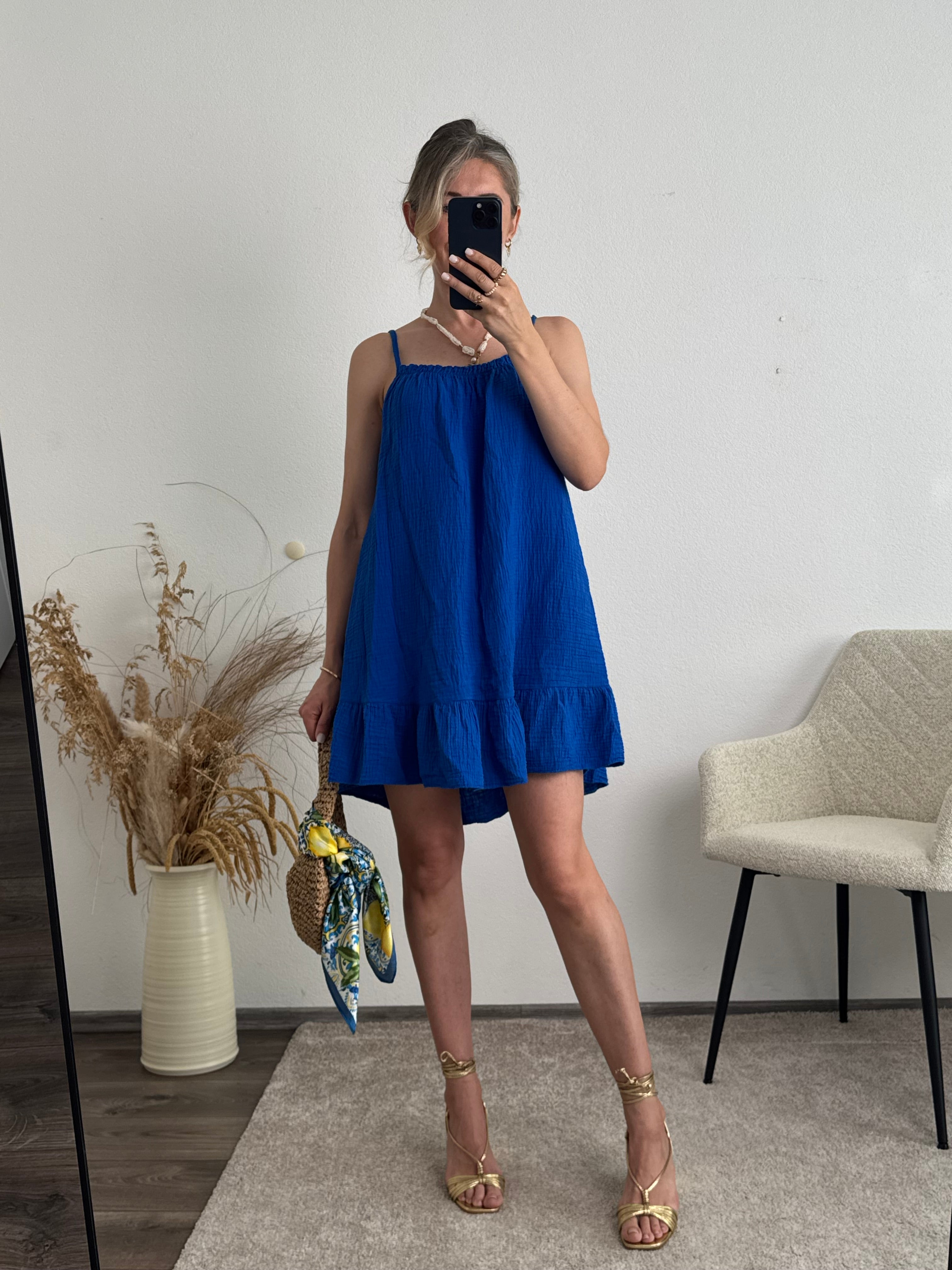 Musselinkleid mit Volantsaum Kelly royalblau