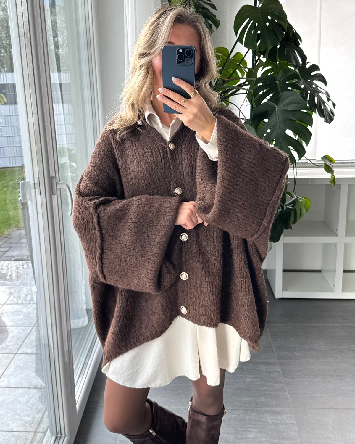 Strickjacke Elly Braun
