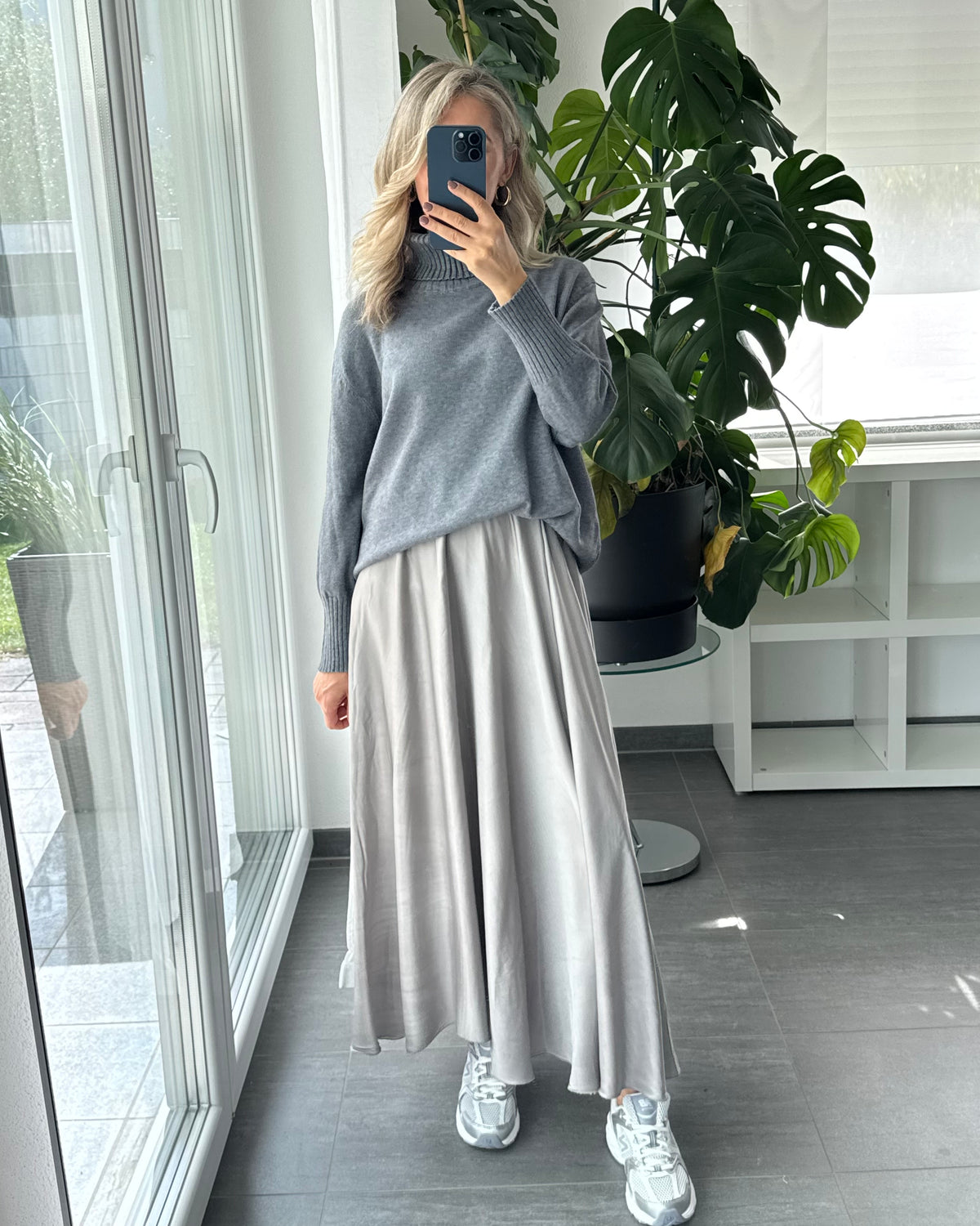 Viskoserock Pearl Grey