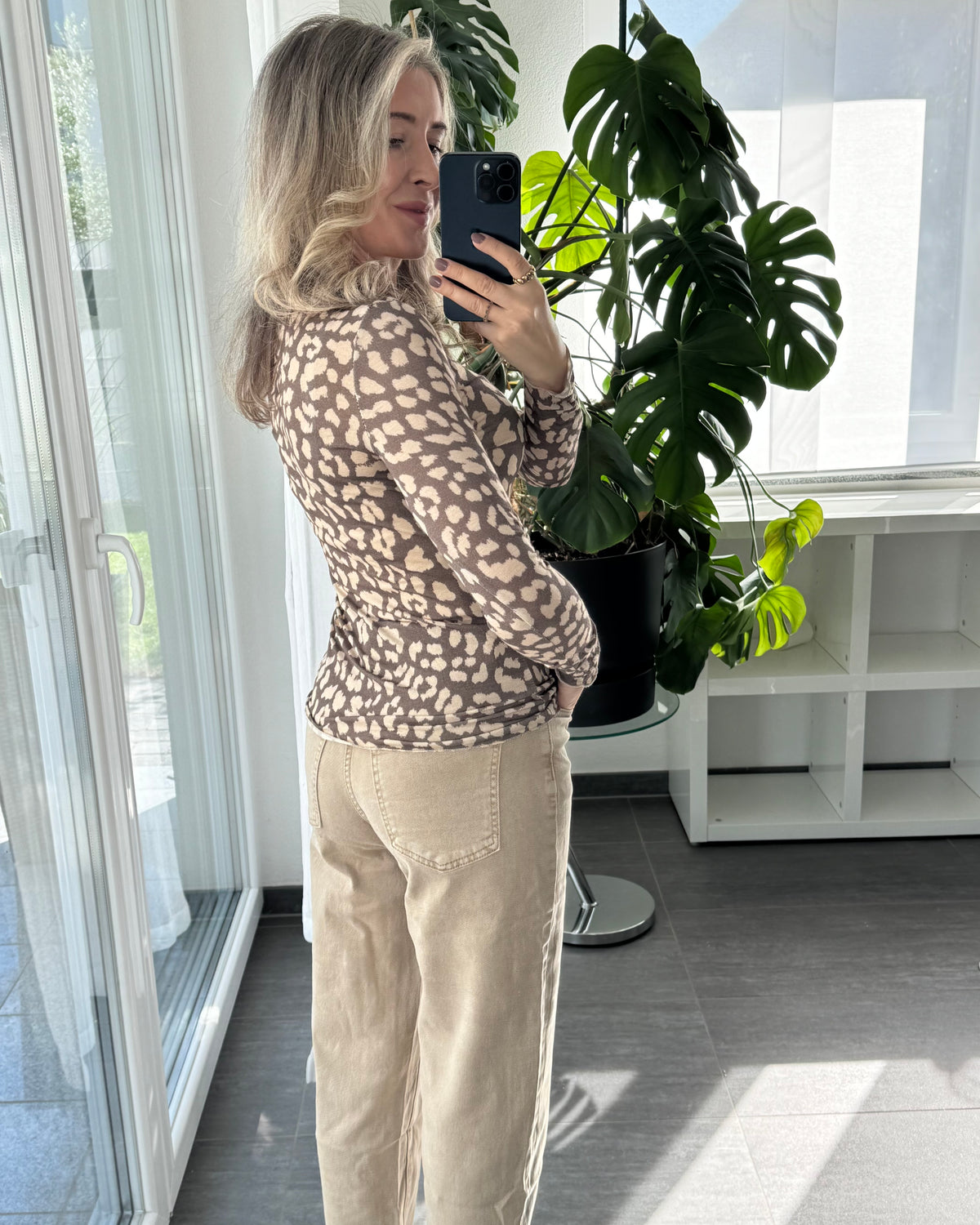 Kaschmir Longsleeve Leo Taupe Premium-Qualität