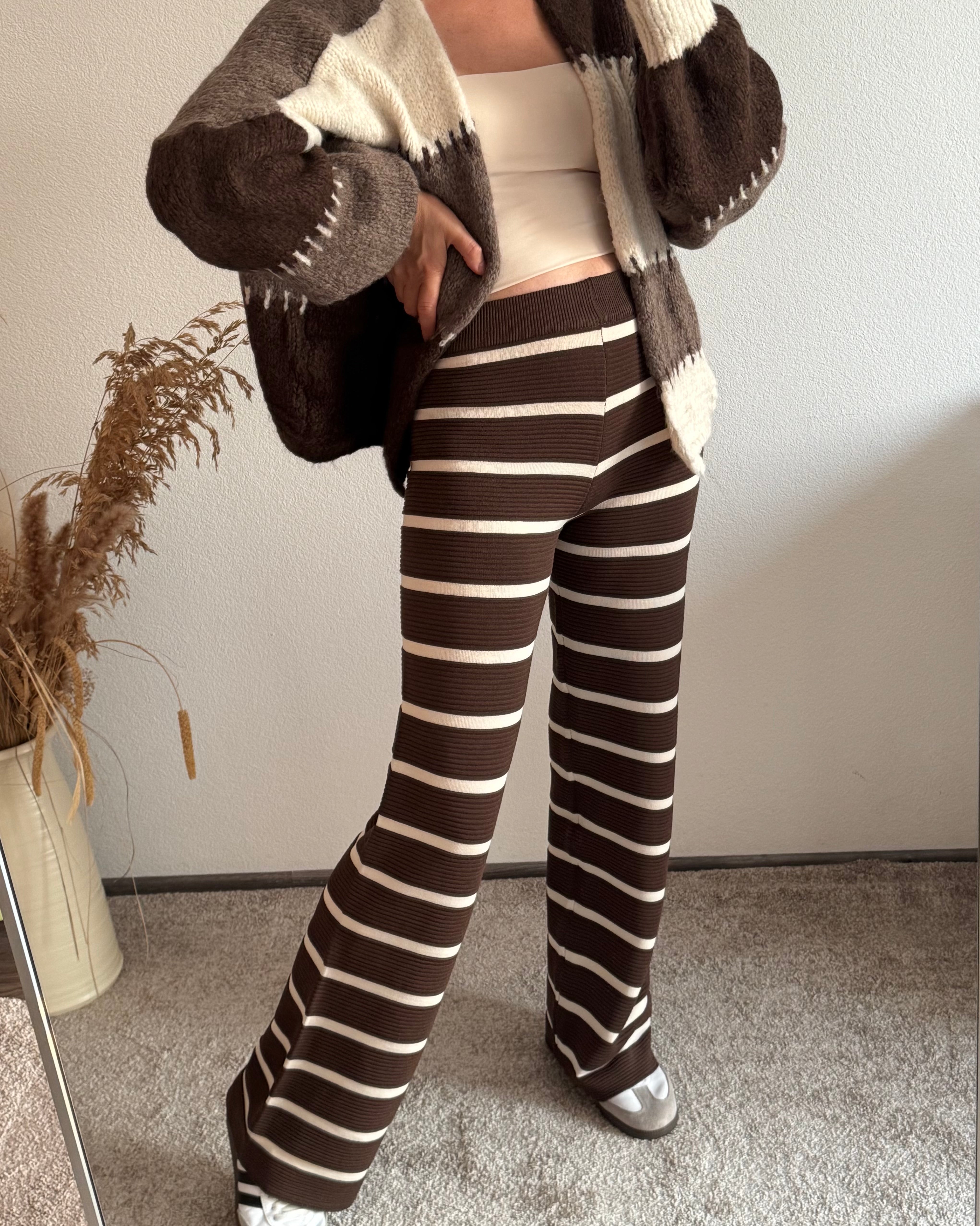 Hose gestreift
